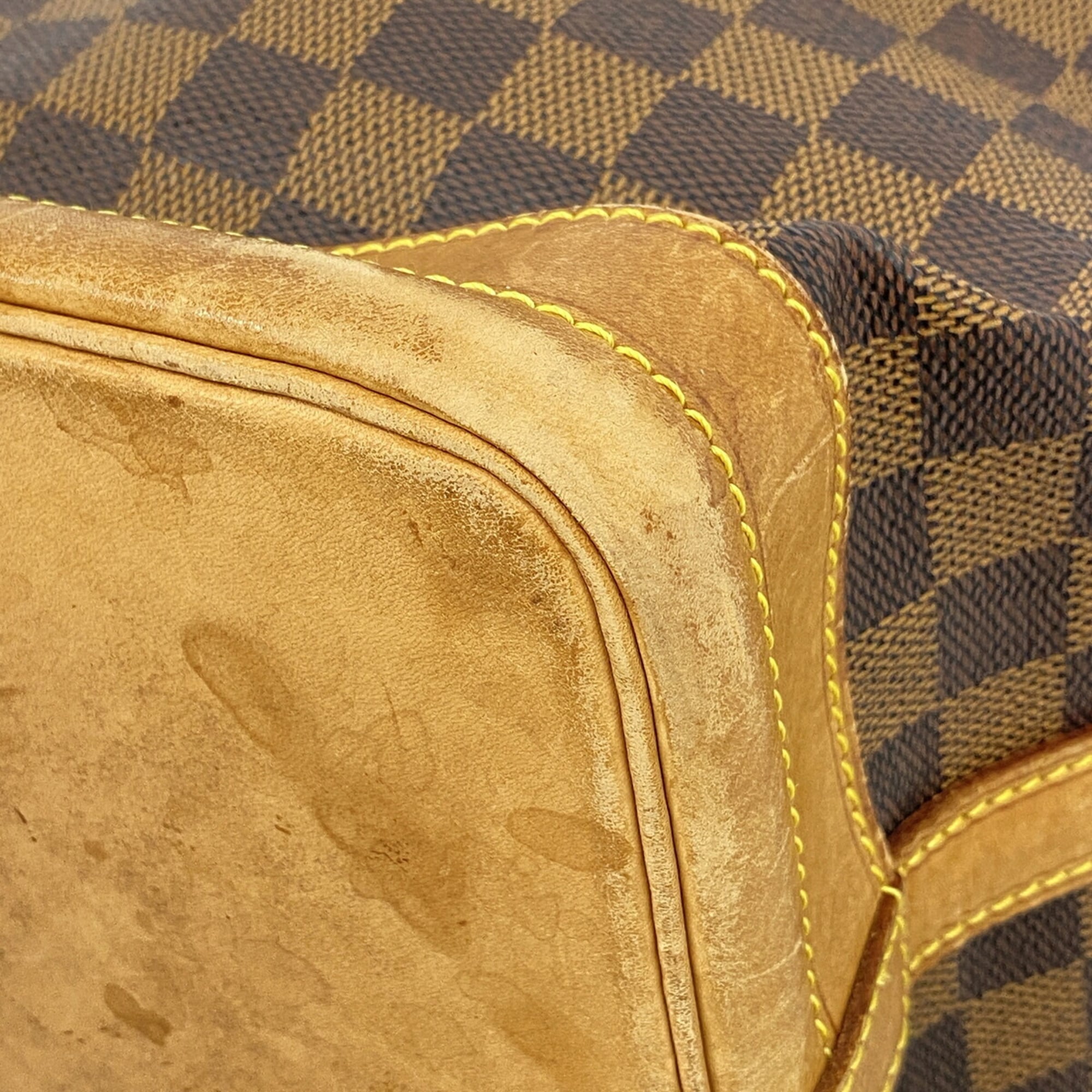 Louis Vuitton Ebene Shoulder Bag (Pre-Owned)
