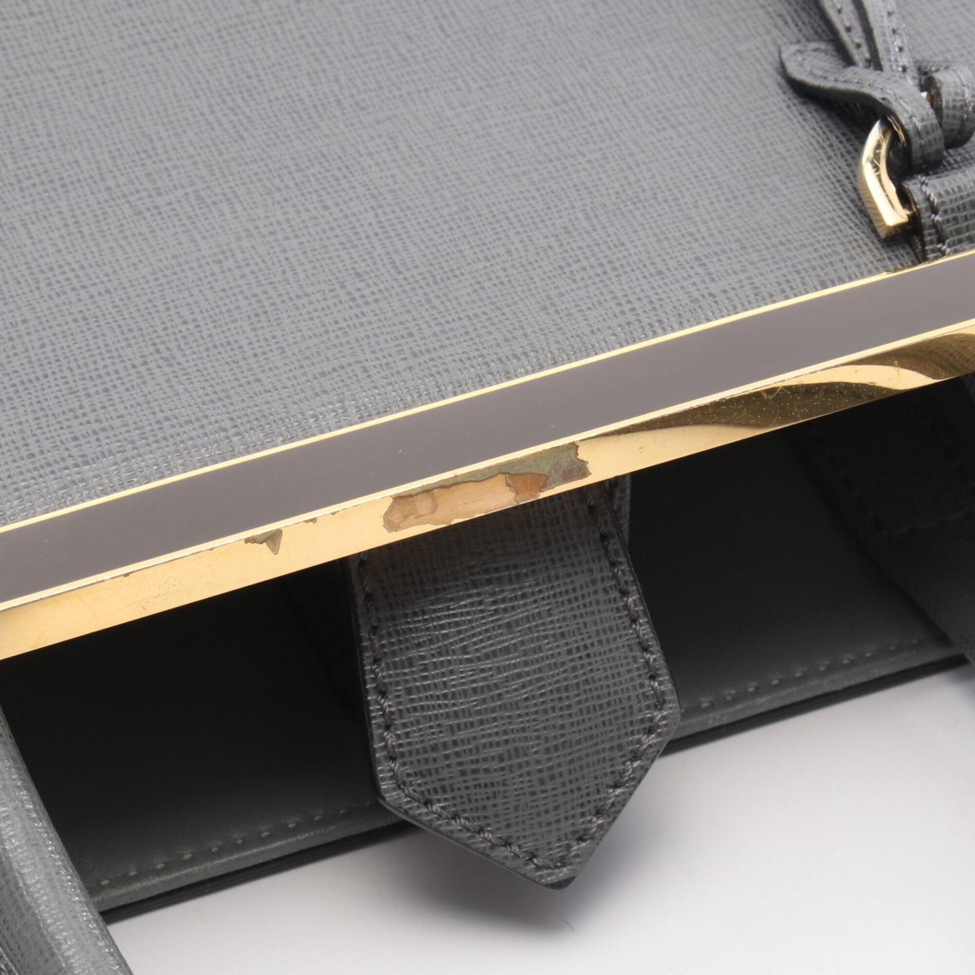 Fendi Gray Leather Handbag (Pre-Owned)