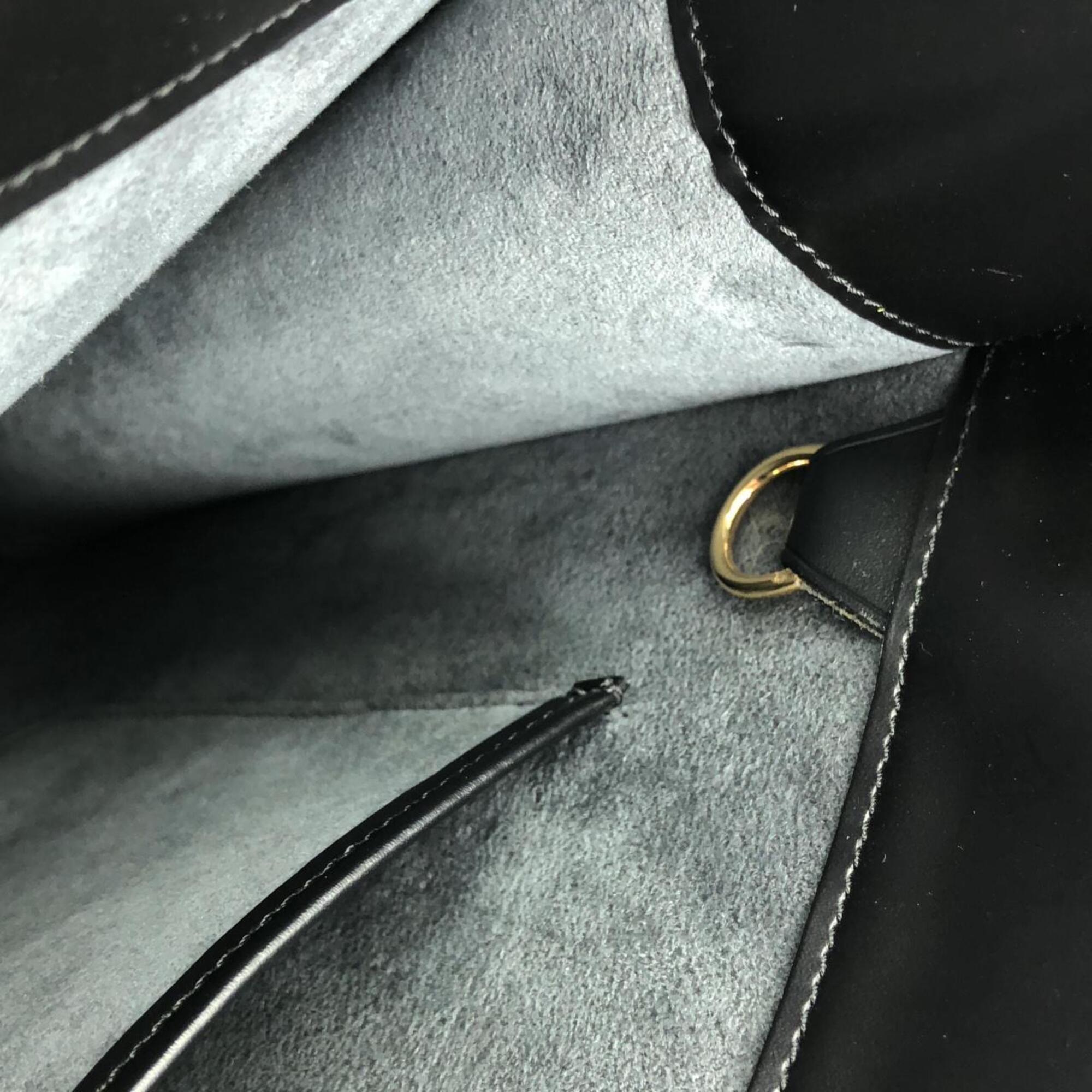 Louis Vuitton Black Leather Handbag (Pre-Owned)