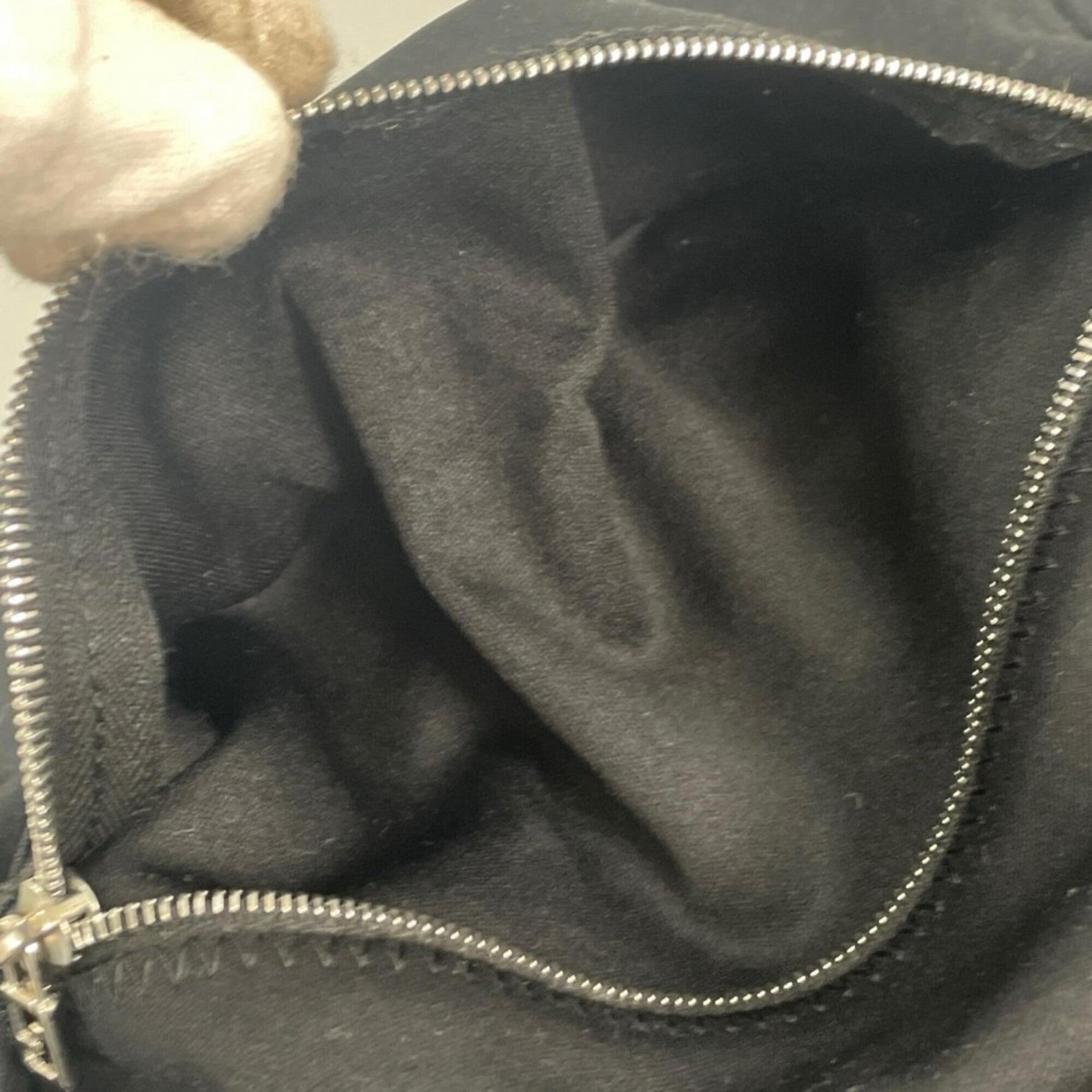 Fendi Black Satin Handbag (Pre-Owned)