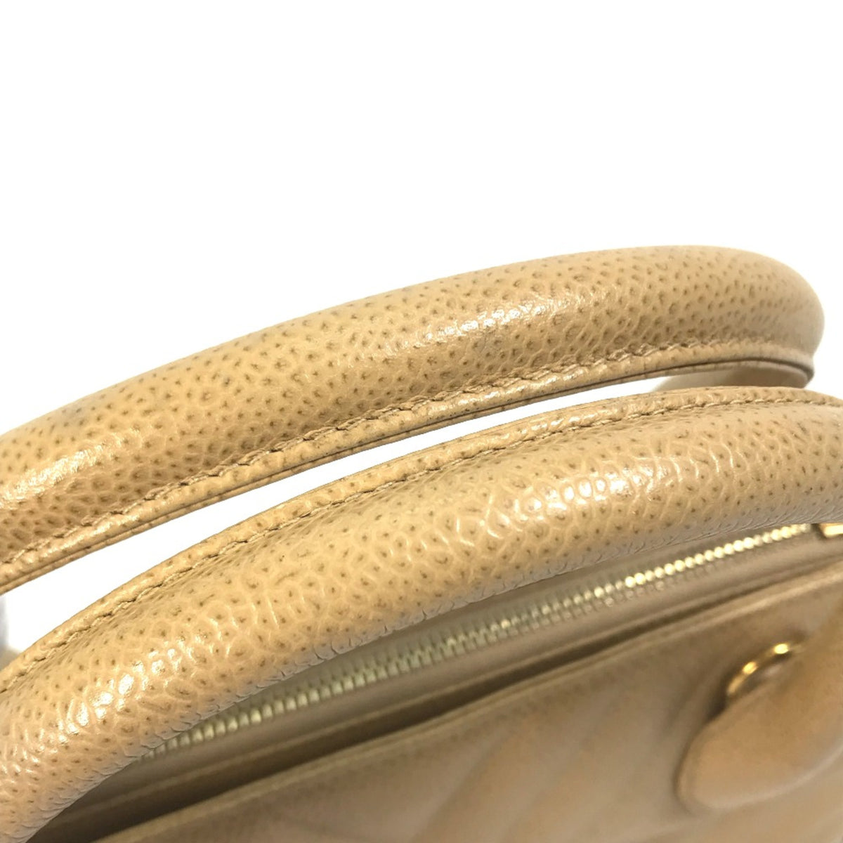 Chanel Beige Leather Handbag (Pre-Owned)