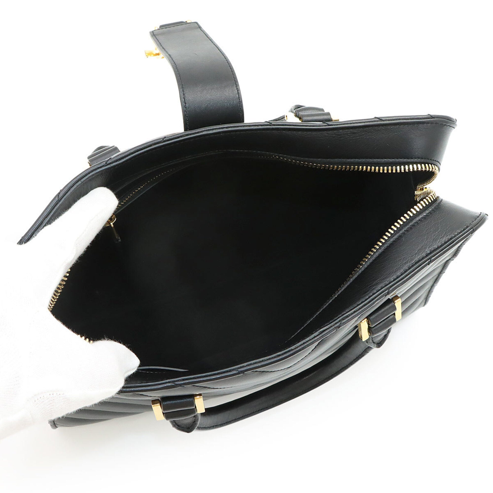 Saint Laurent Black Leather Handbag (Pre-Owned)