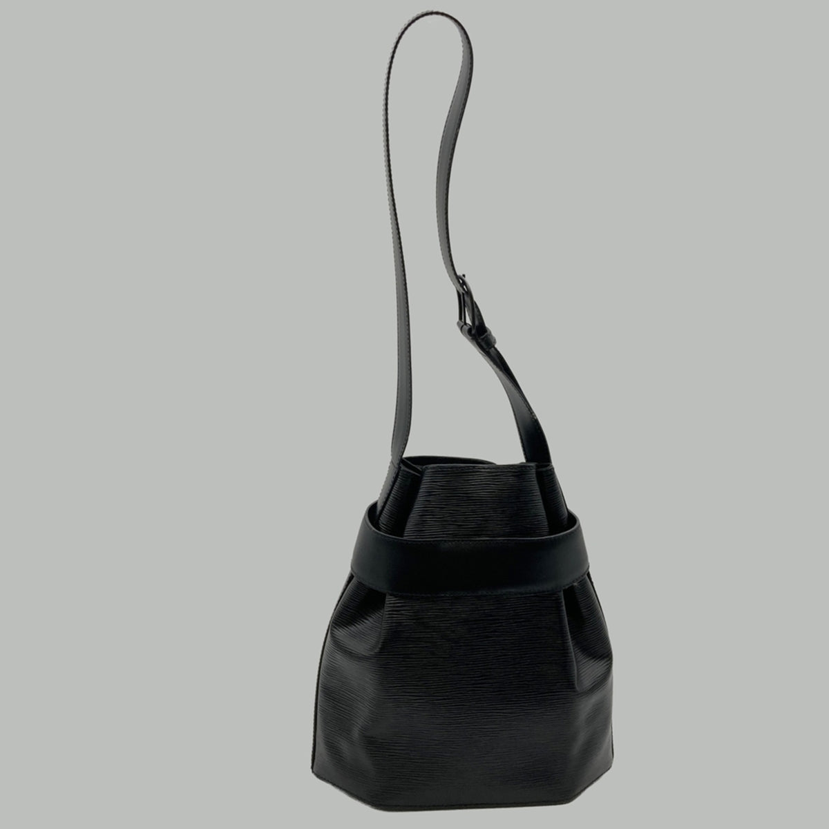 Louis Vuitton Black Epi Leather Shoulder Bag (Pre-Owned)