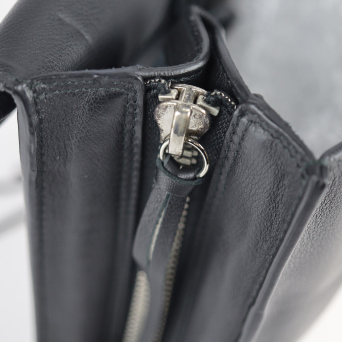 Balenciaga Paper Black Leather Clutch Bag (Pre-Owned)