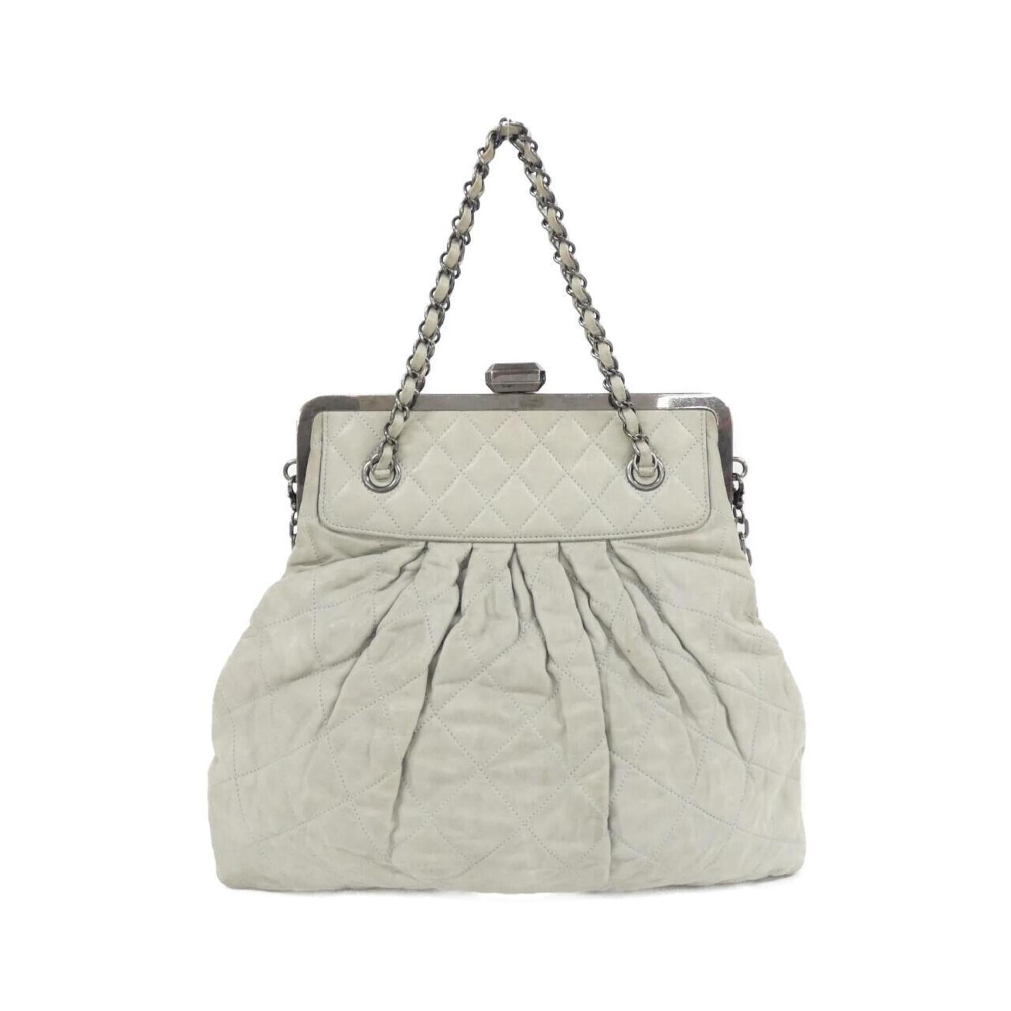 Chanel Gray Leather Handbag (Pre-Owned)