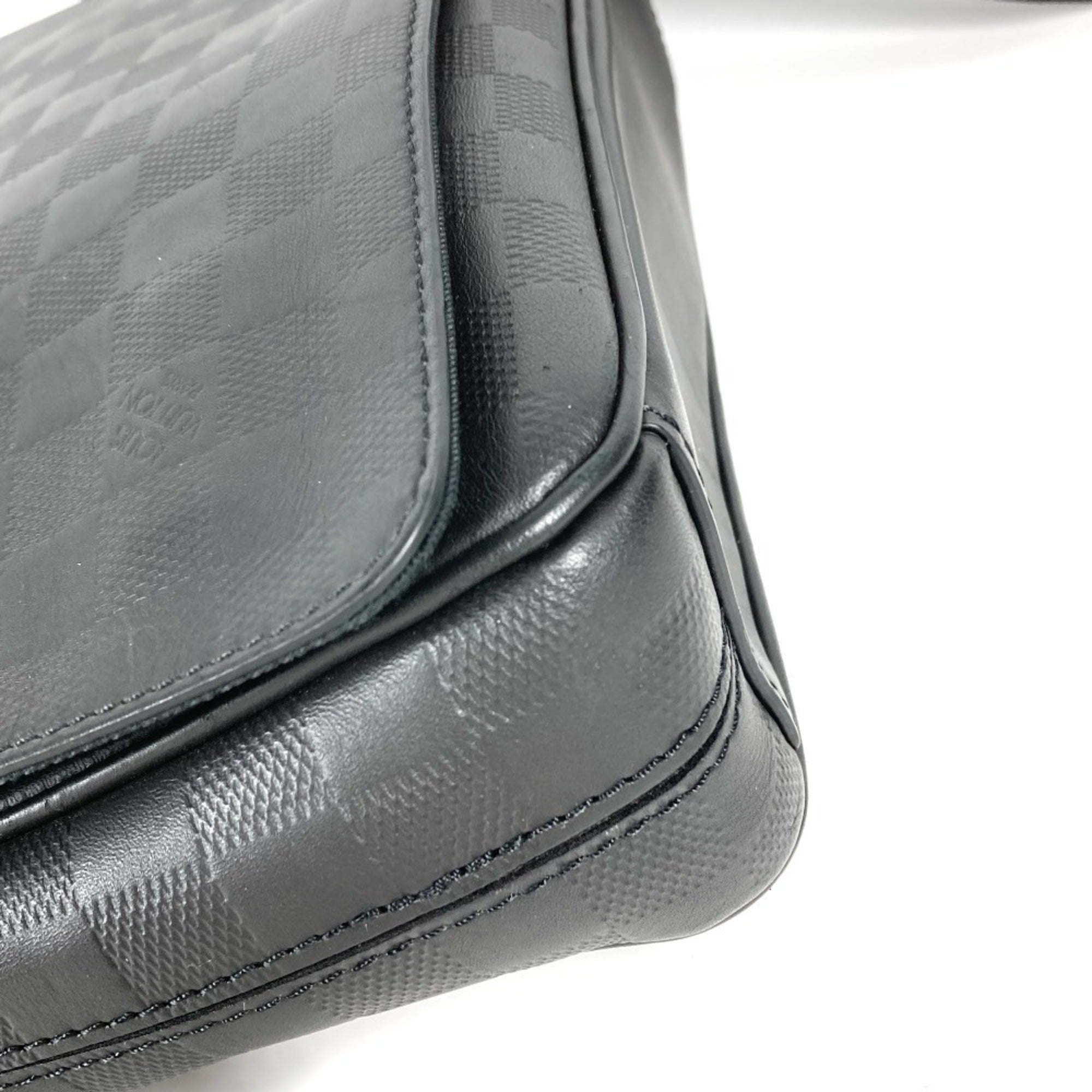 Louis Vuitton Black Noir Damier Infini Messenger Bag Shoulder Bag (Pre-Owned)