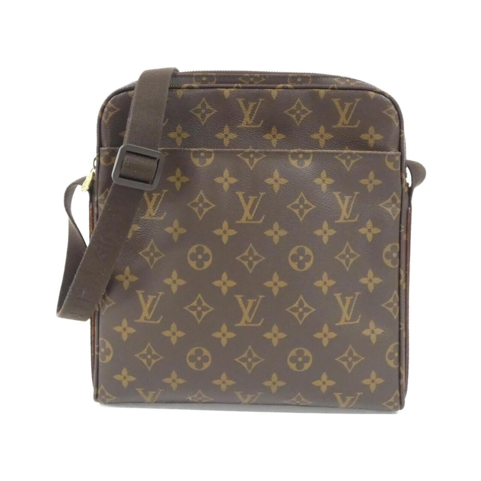 Louis Vuitton Brown Coated Canvas Shoulder Bag (Pre-Owned)