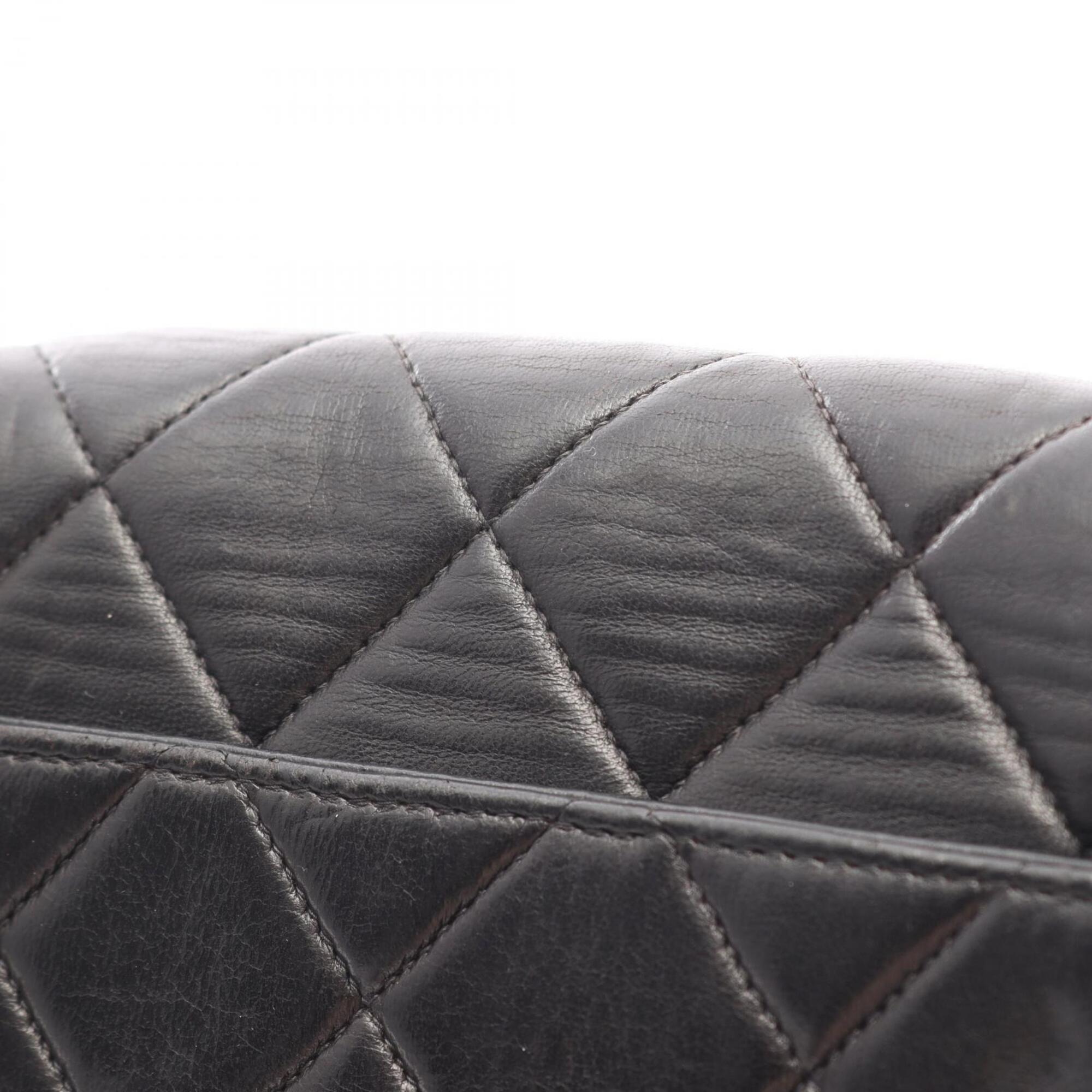 Chanel Matelasse Black Leather Handbag Shoulder Bag (Pre-Owned)
