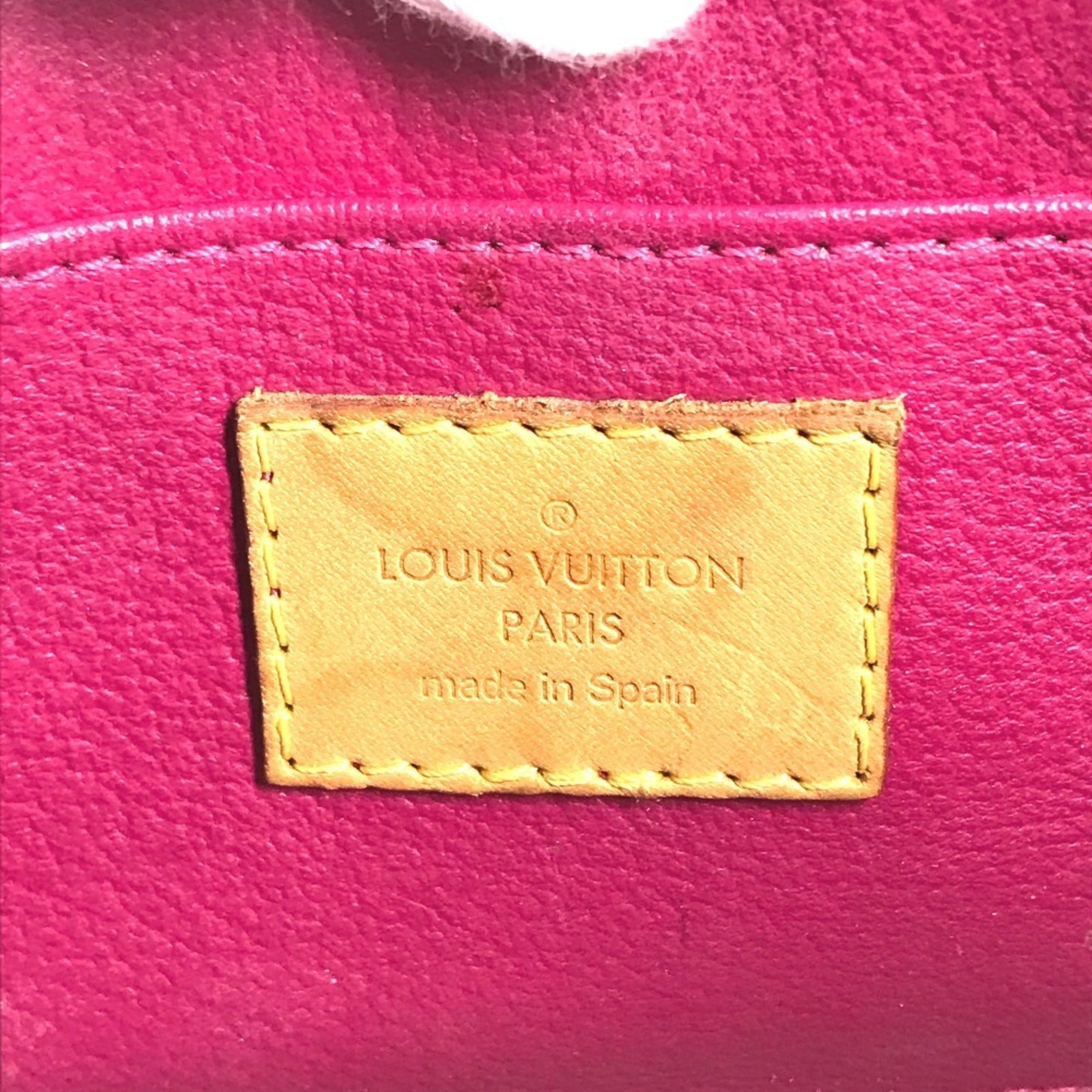 Louis Vuitton Pink Monogram Vernis Pochette Pouch (Pre-Owned)