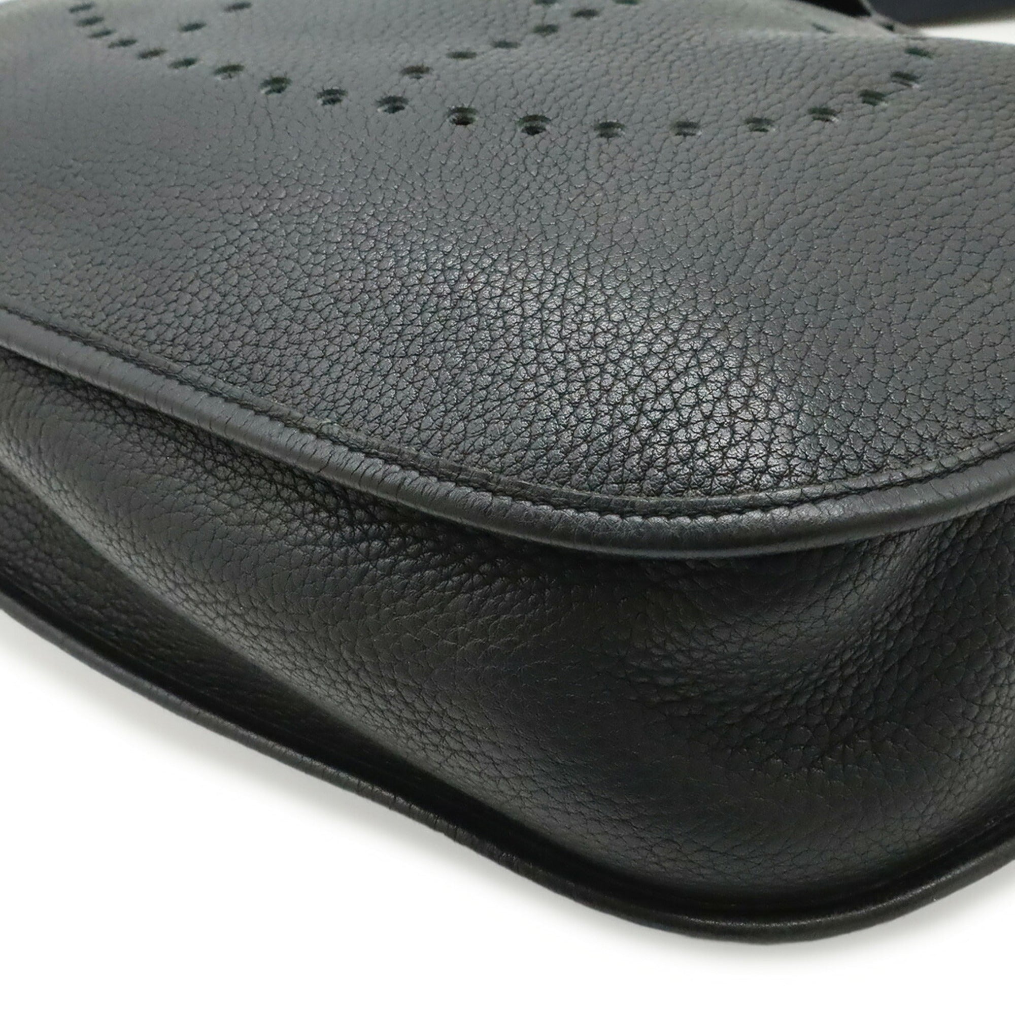 Hermes Black Togo Leather Shoulder Bag (Pre-Owned)