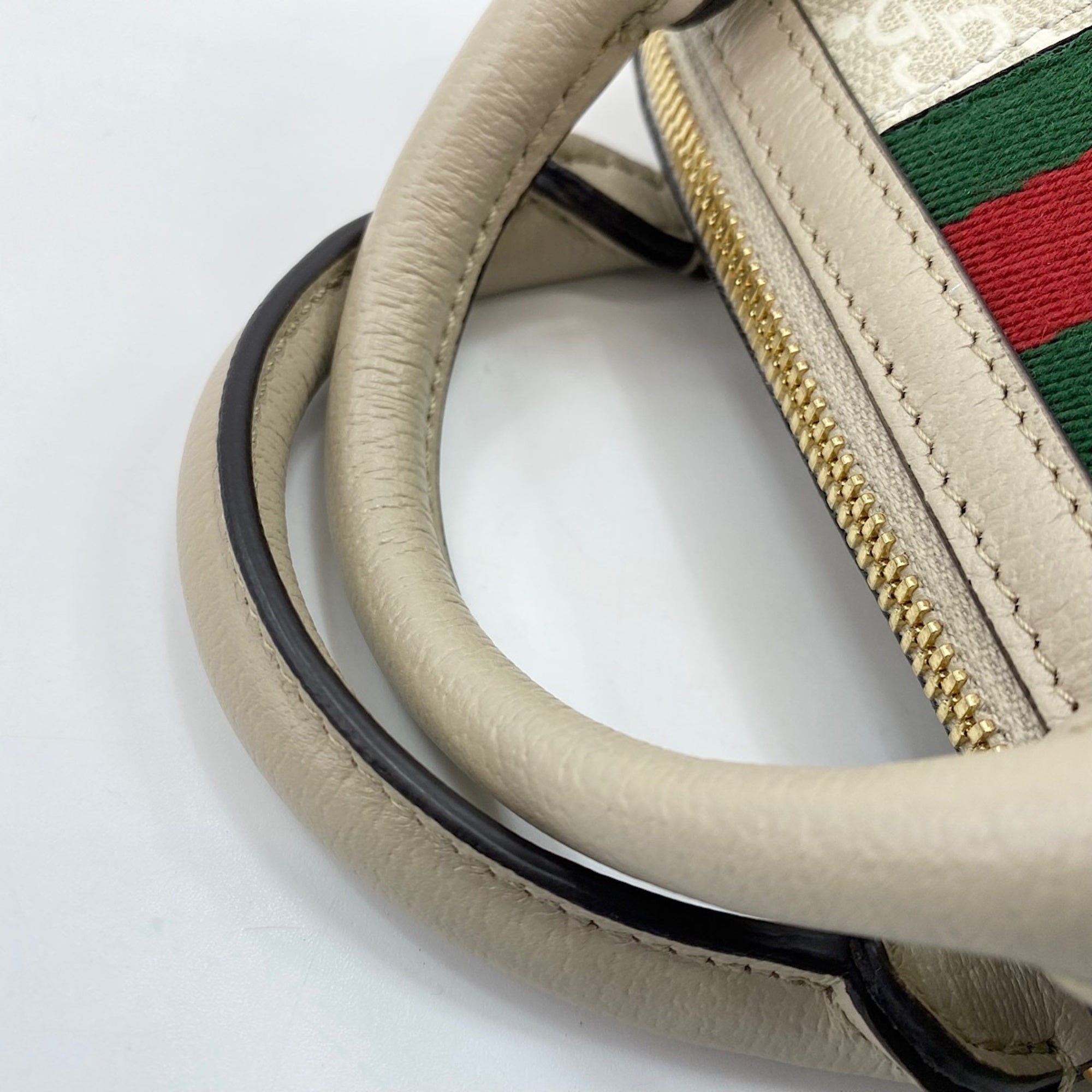 Gucci Sherry Line Beige Handbag (Pre-Owned)
