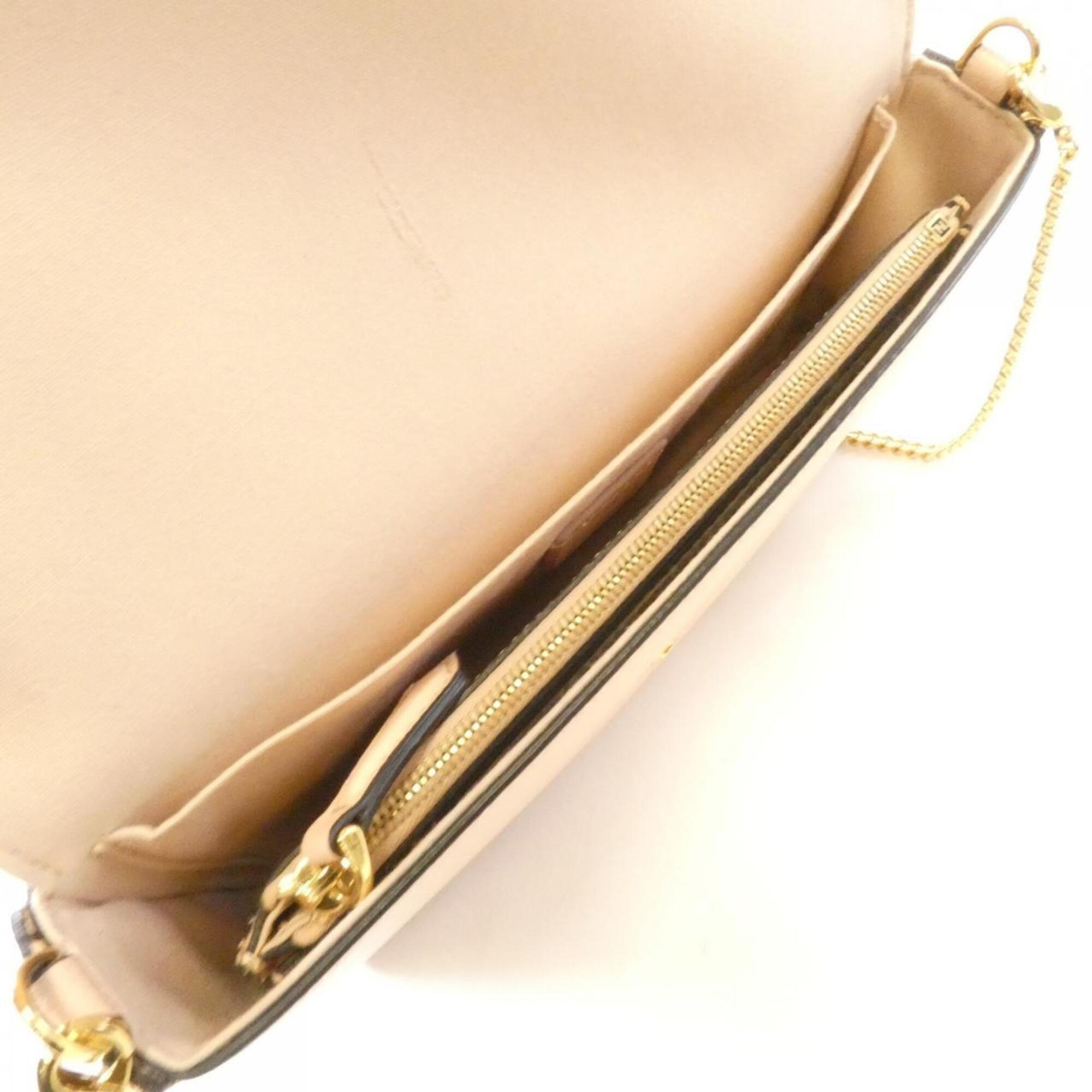 Fendi Gold Leather Shoulder Bag (Pre-Owned)