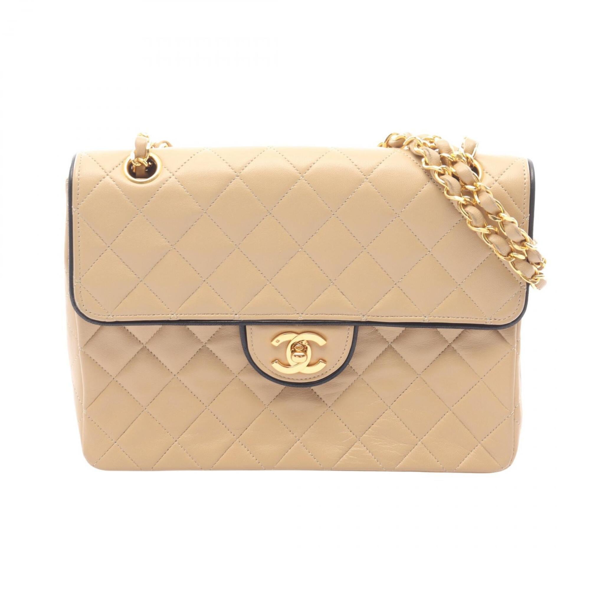 Chanel Matelasse Beige Leather Shoulder Bag (Pre-Owned)
