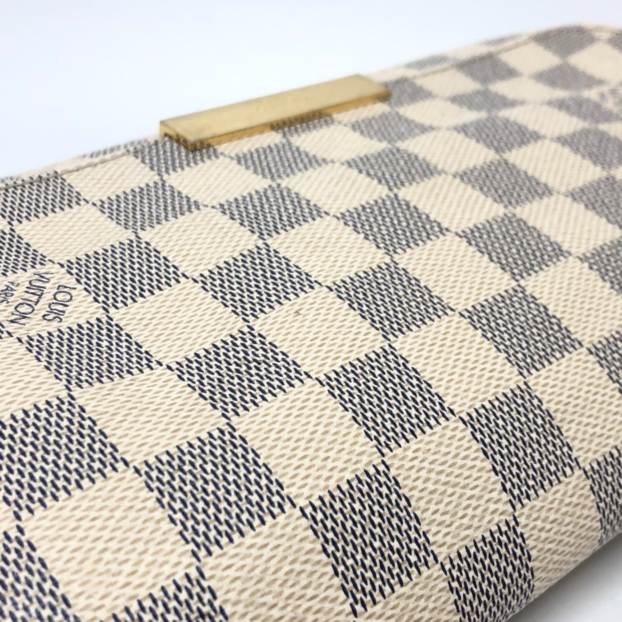 Louis Vuitton Brown Galle White Damier Azur Shoulder Bag (Pre-Owned)