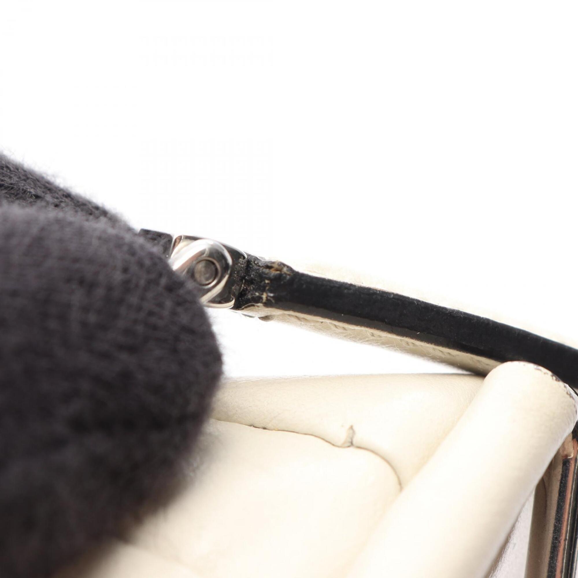 Prada White Leather Handbag Shoulder Bag (Pre-Owned)