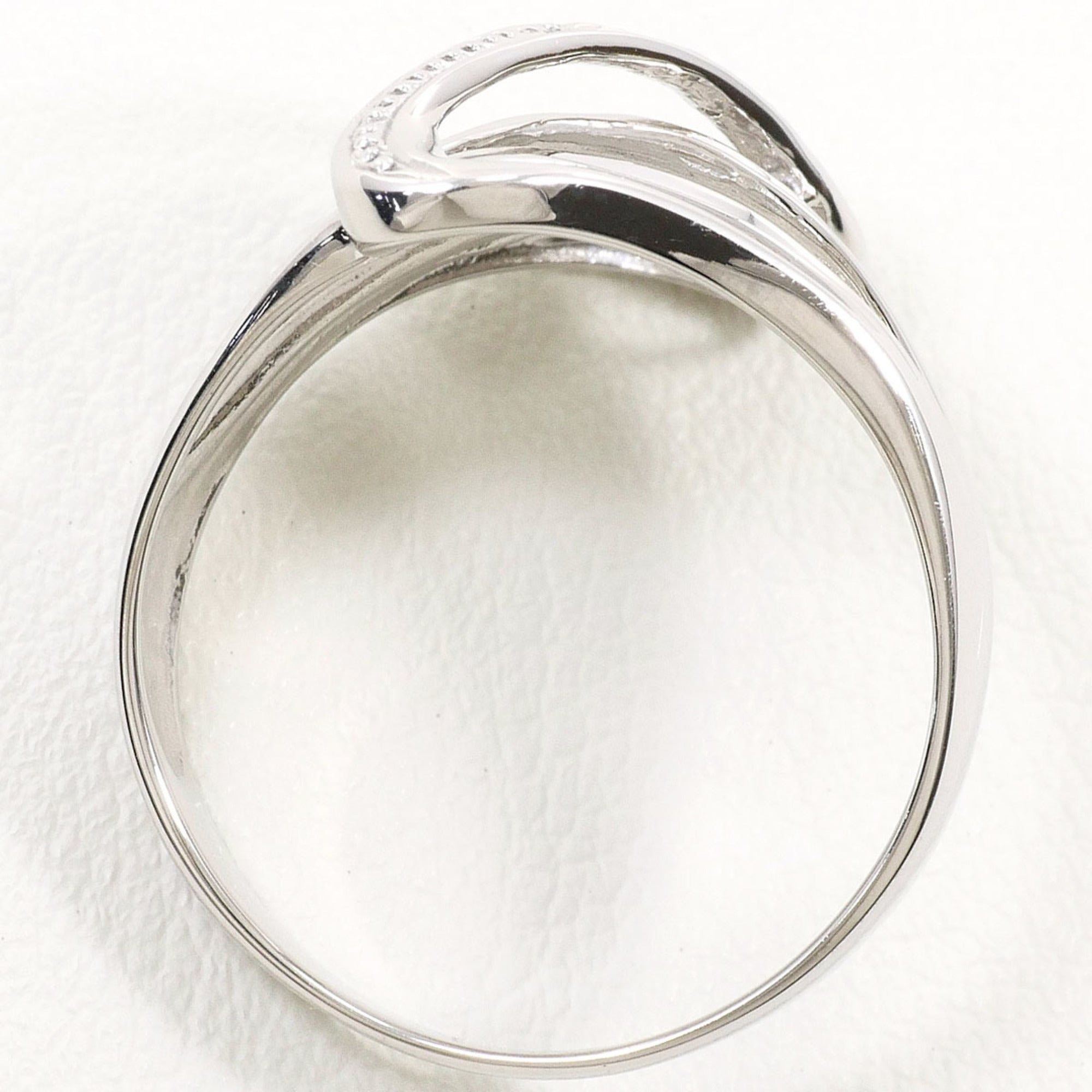 Unbranded White Gold White Gold (10K) Band Ring (Pre-Owned)