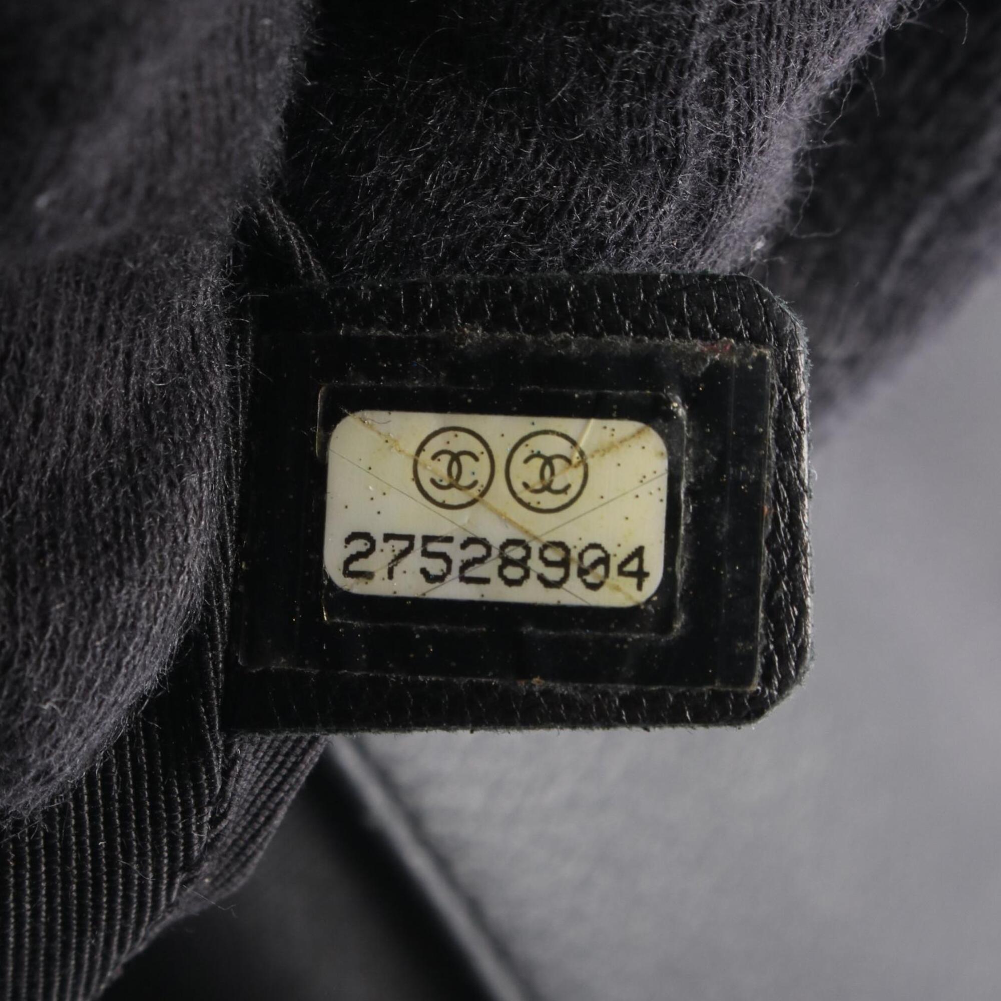 Chanel Black Leather Backpack Handbag (Pre-Owned)