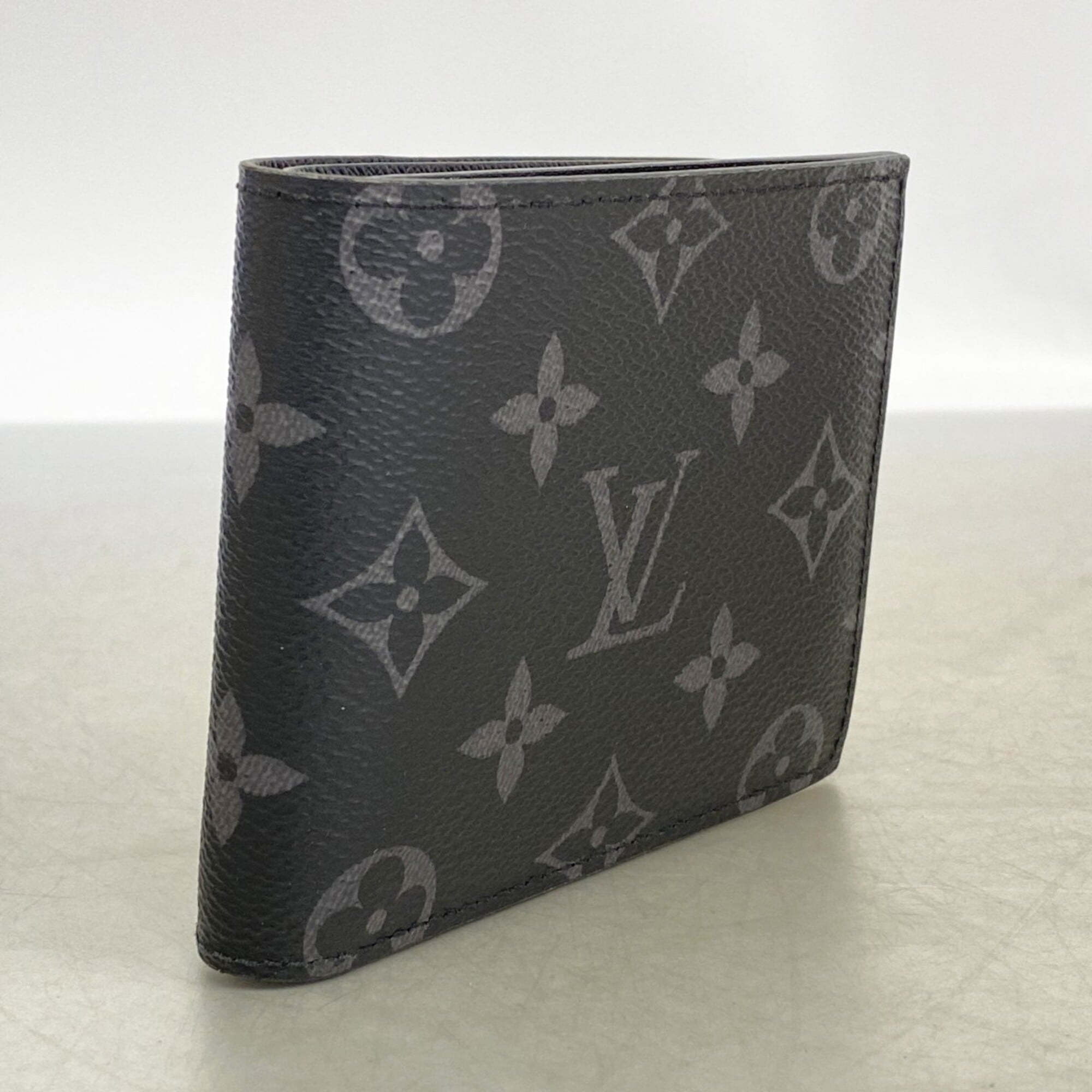 Louis Vuitton Black Wallet (Bi-Fold) (Pre-Owned)