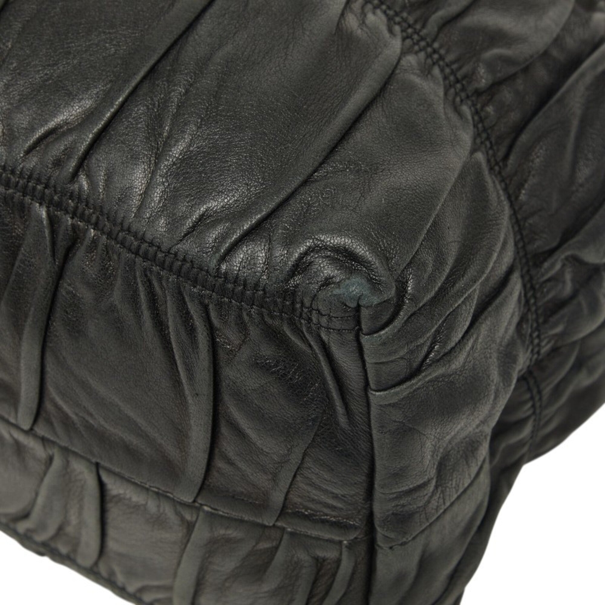 Prada Black Leather Tote Bag (Pre-Owned)