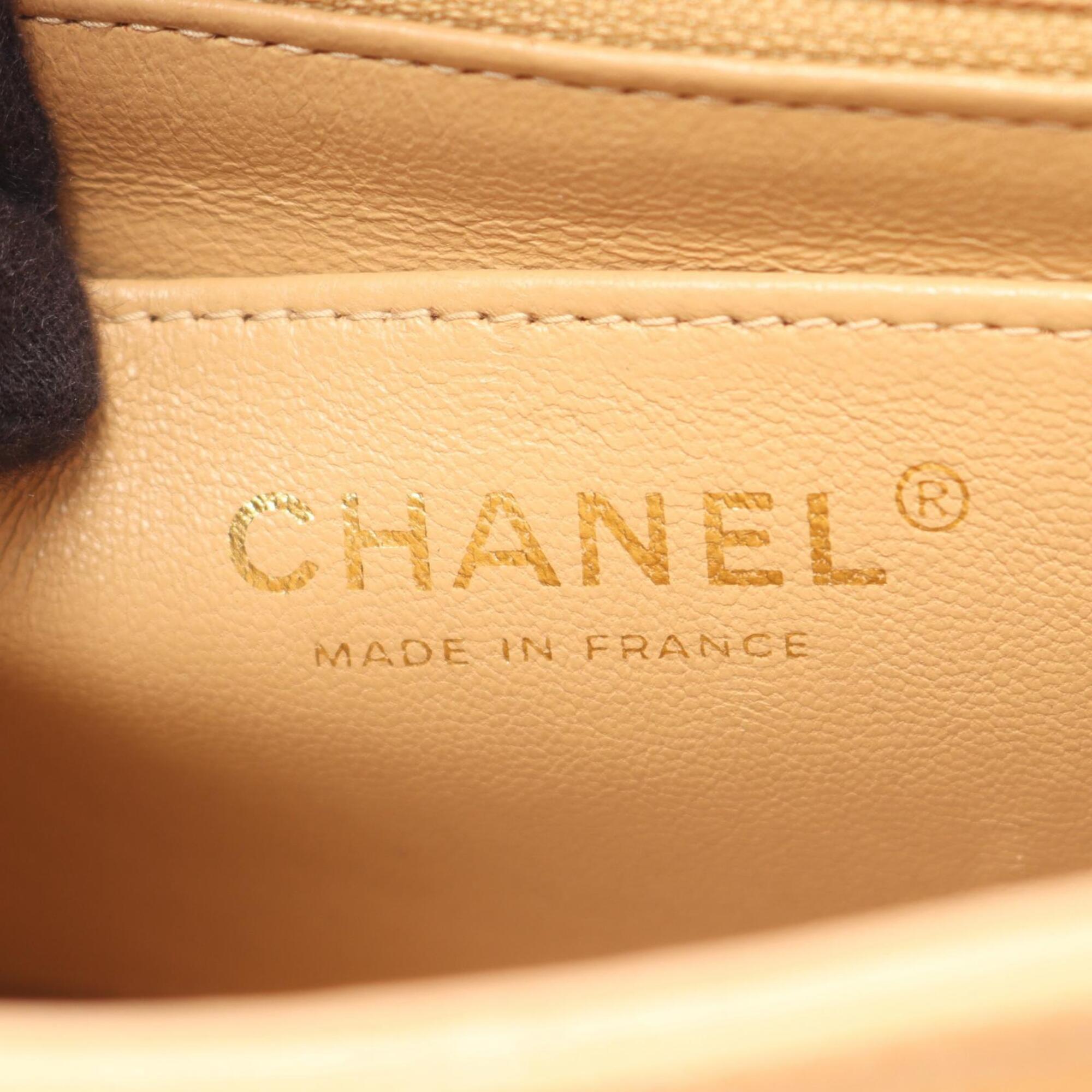 Chanel Beige Grained Calfskin Handbag Shoulder Bag (Pre-Owned)