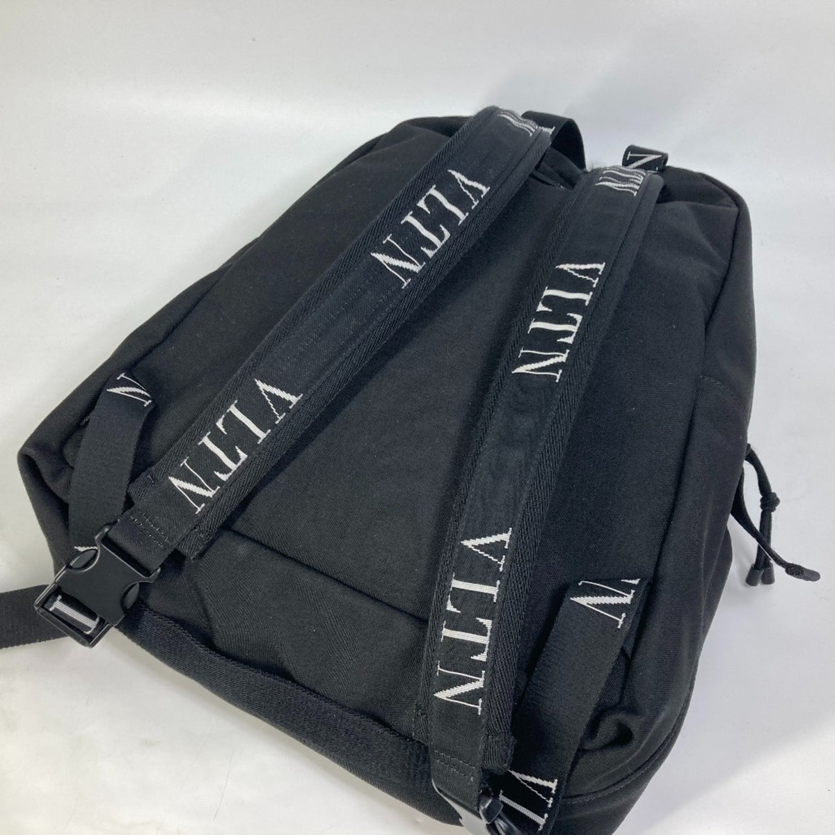 Valentino Black Cloth Backpack (Pre-Owned)