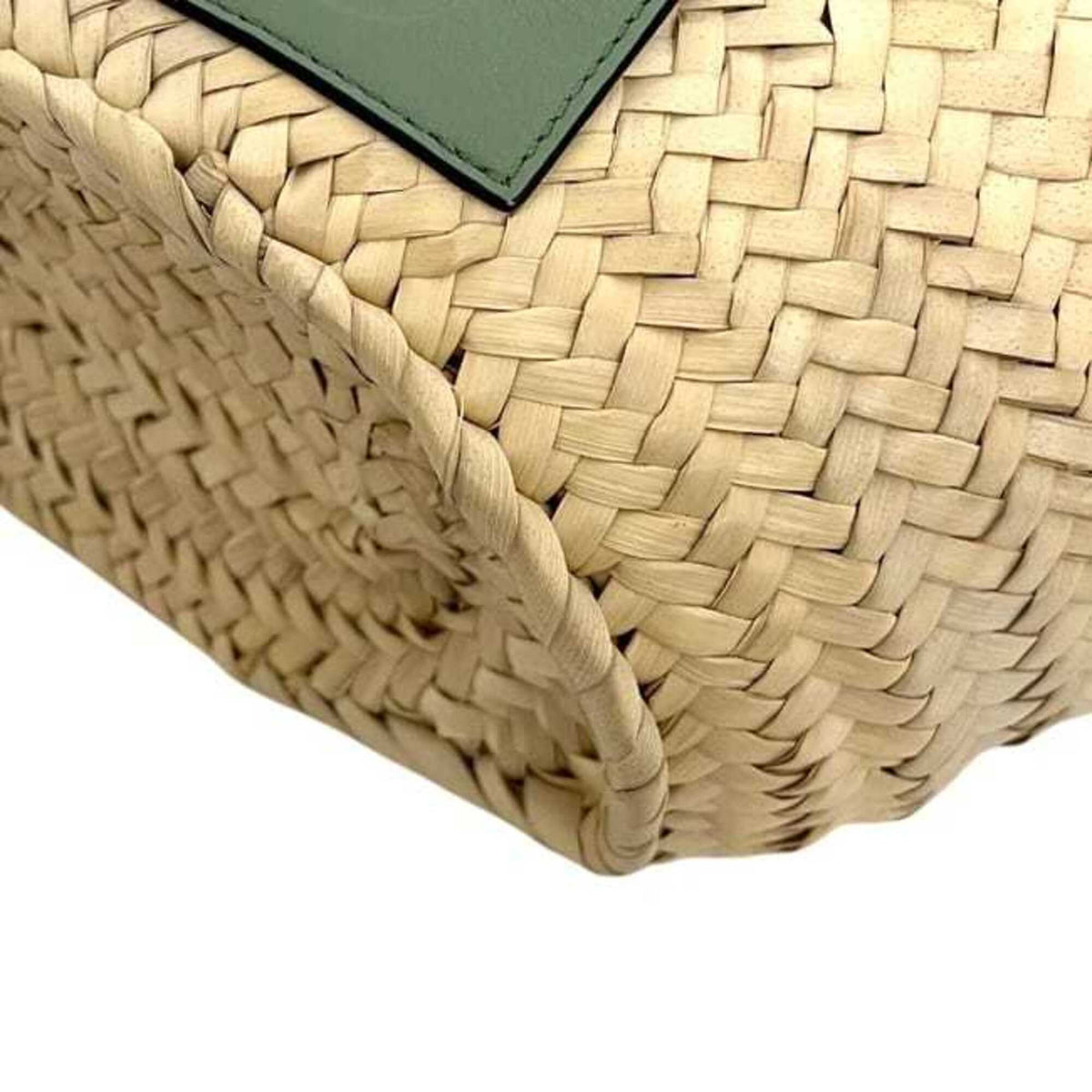 Loewe Beige Green Khaki Raffia Leather Basket (Pre-Owned)