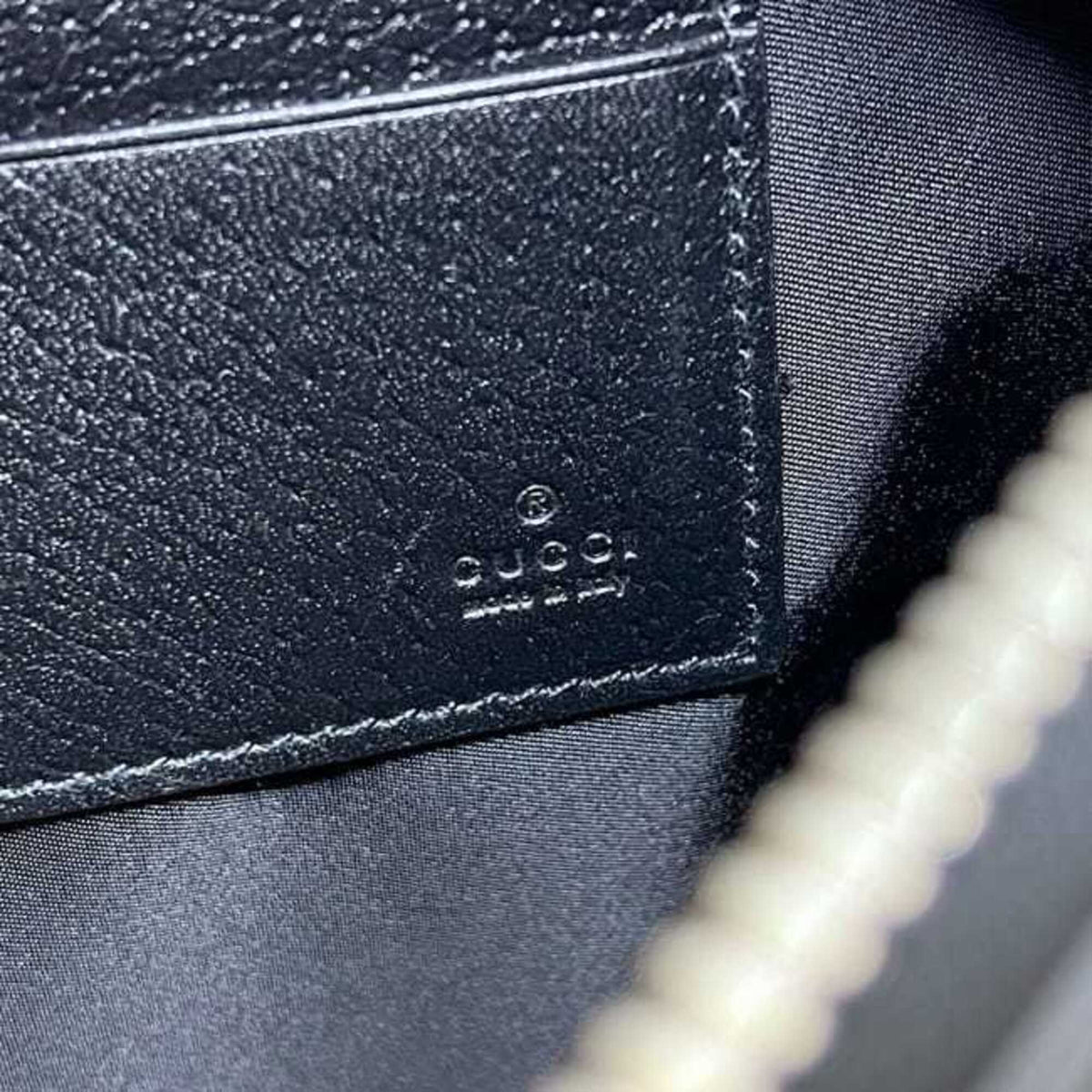 Gucci Black Nylon Clutch Bag (Pre-Owned)
