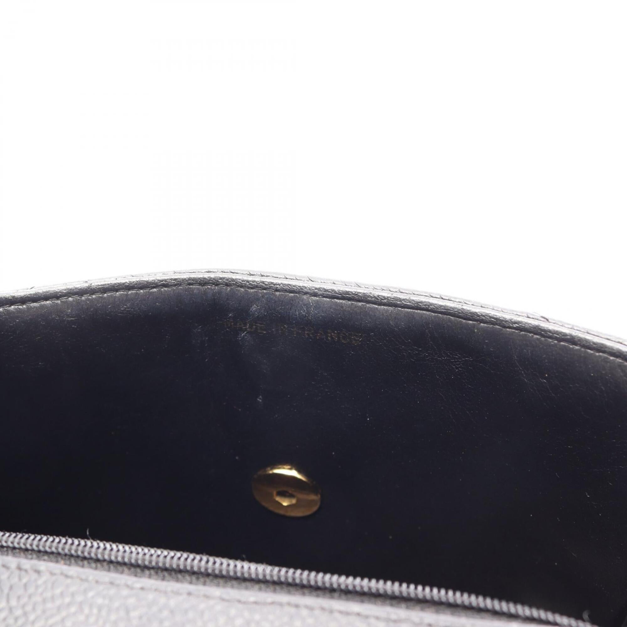 Chanel Black Leather Handbag Shoulder Bag (Pre-Owned)
