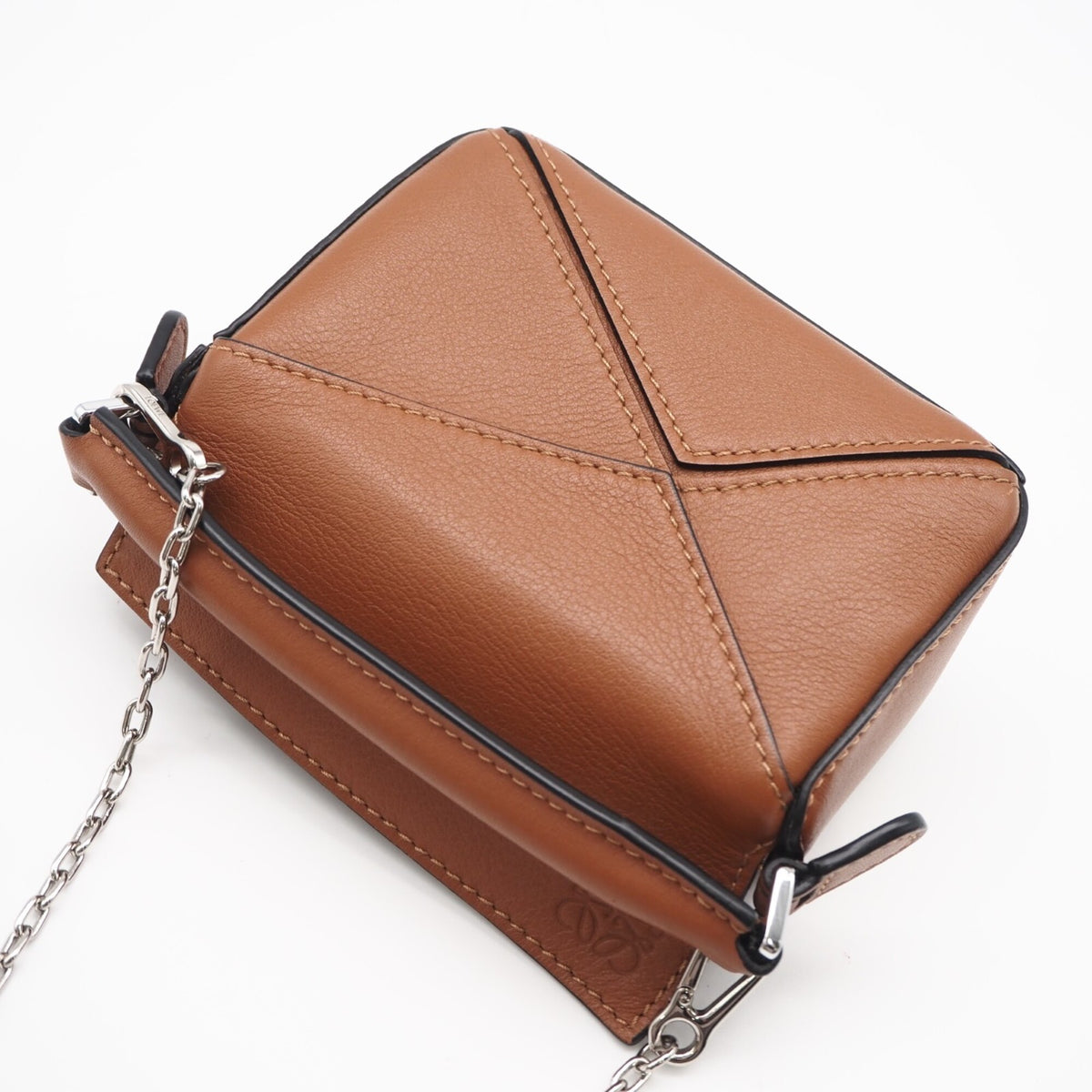 Loewe Puzzle Brown Leather Shoulder Bag (Pre-Owned)