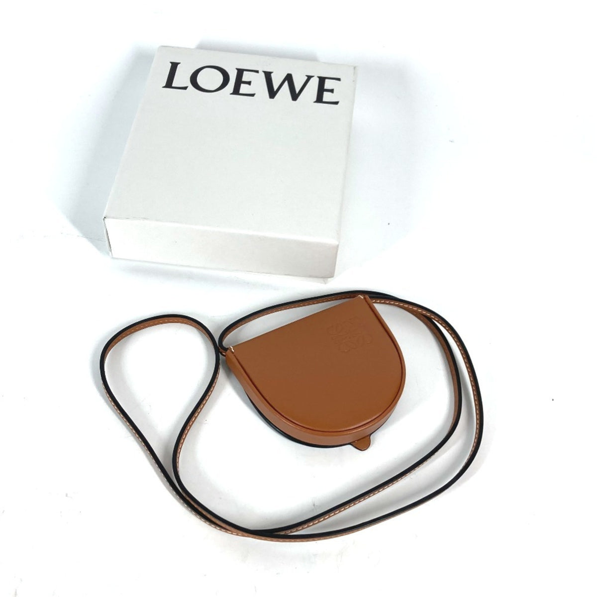 Loewe Brown Leather Coin Purse/Coin Case (Pre-Owned)