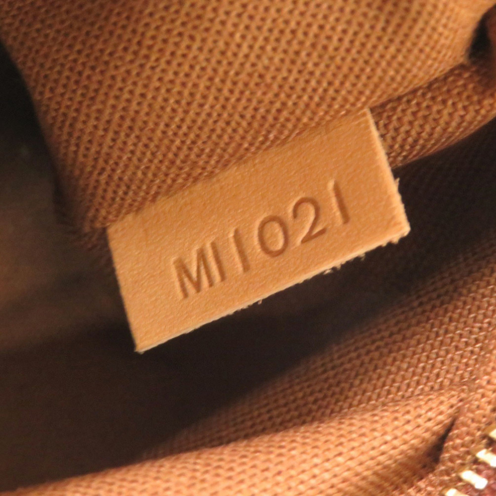Louis Vuitton Brown Monogram Handbag (Pre-Owned)