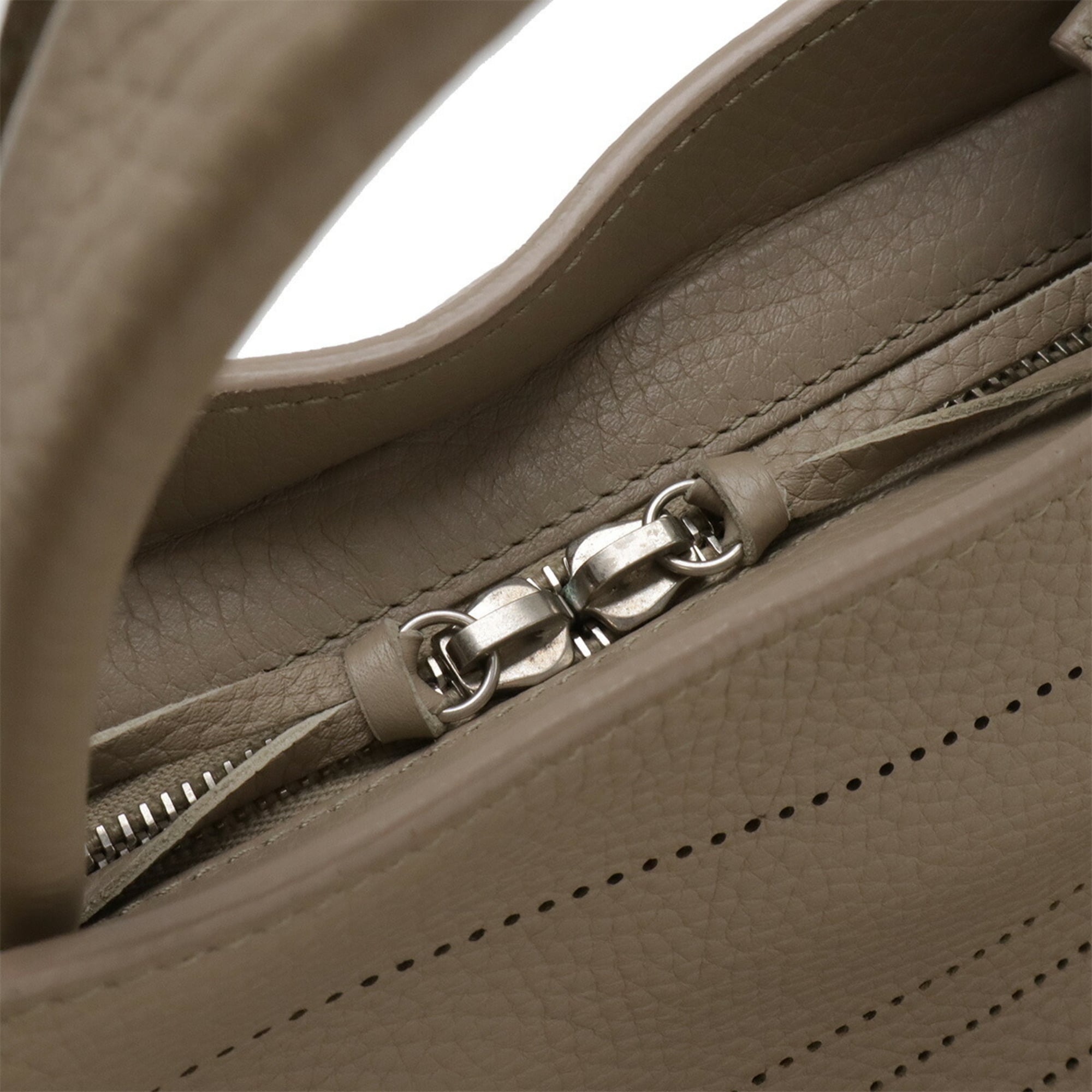 Balenciaga Grayish Leather Handbag Shoulder Bag (Pre-Owned)