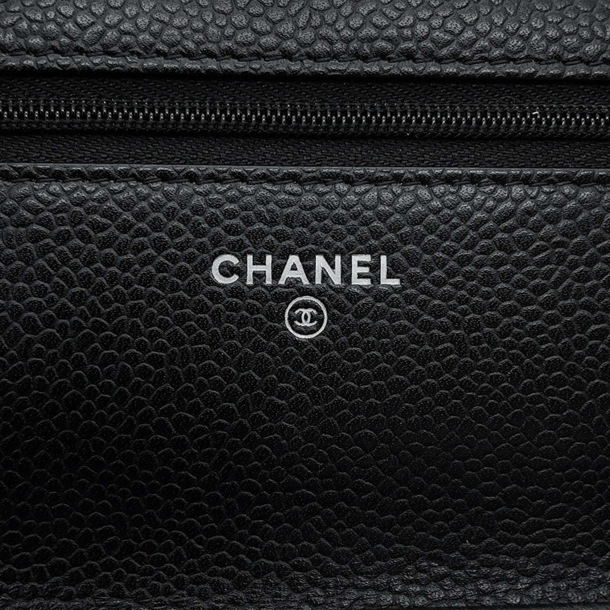Chanel Black Grained Calfskin Chain/Shoulder Wallet (Pre-Owned)