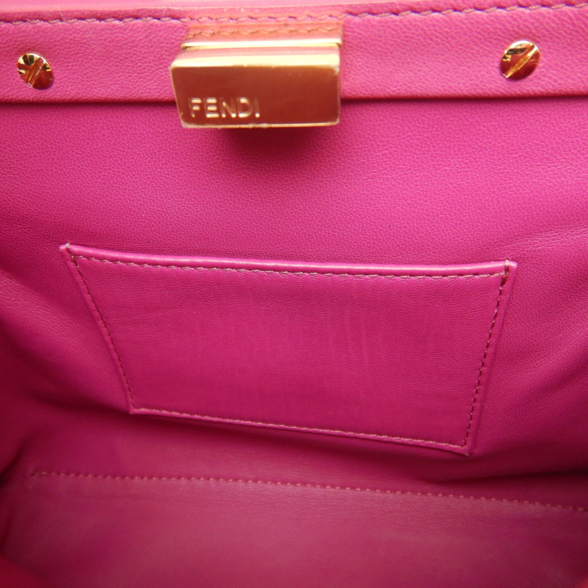 Fendi Pink Leather Handbag (Pre-Owned)