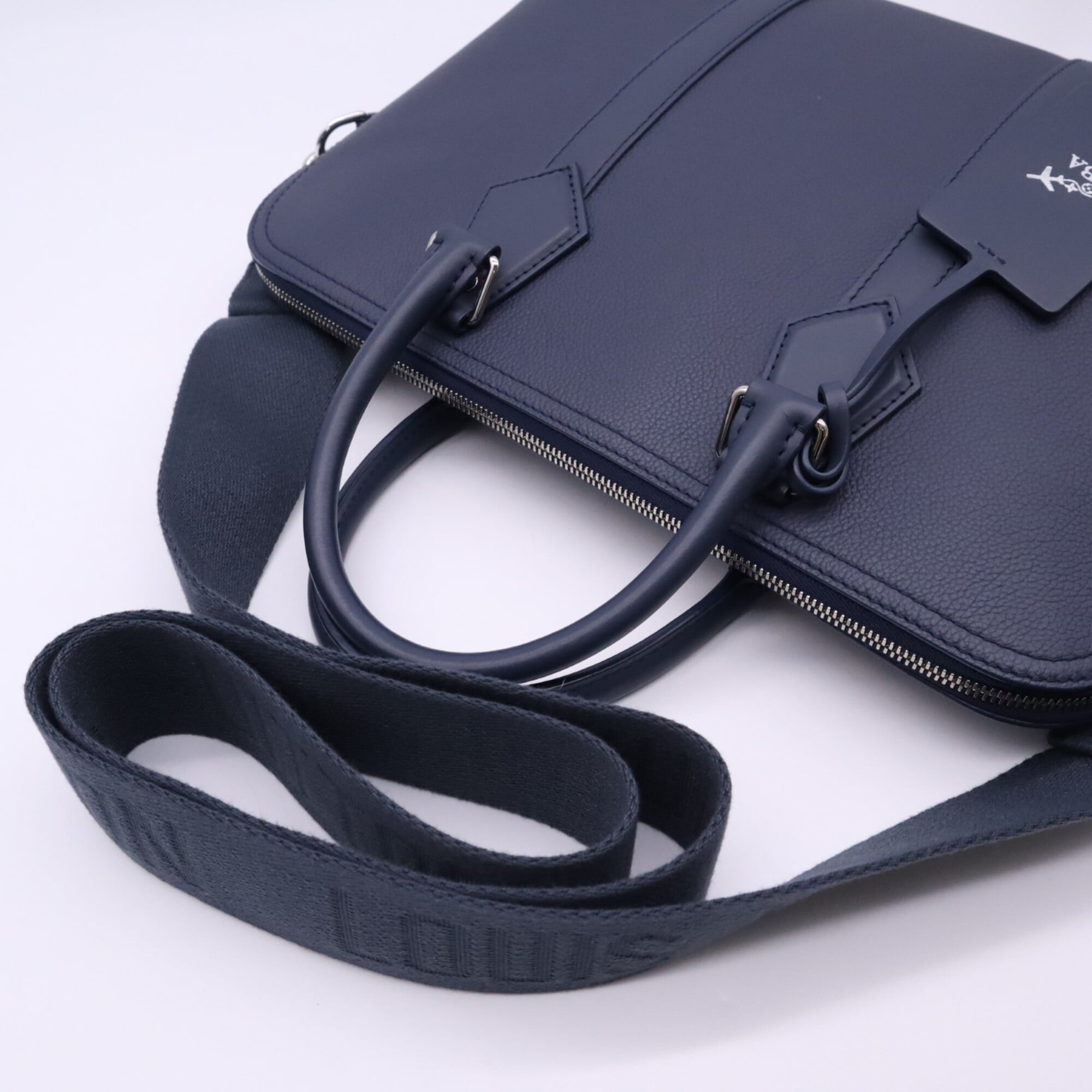 Louis Vuitton Navy Briefcase Handbag (Pre-Owned)