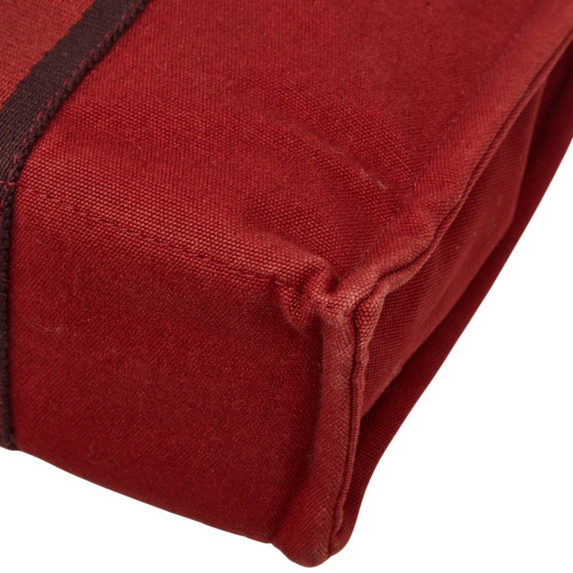 Hermes Fourre Tout Red Color Canvas Handbag (Pre-Owned)