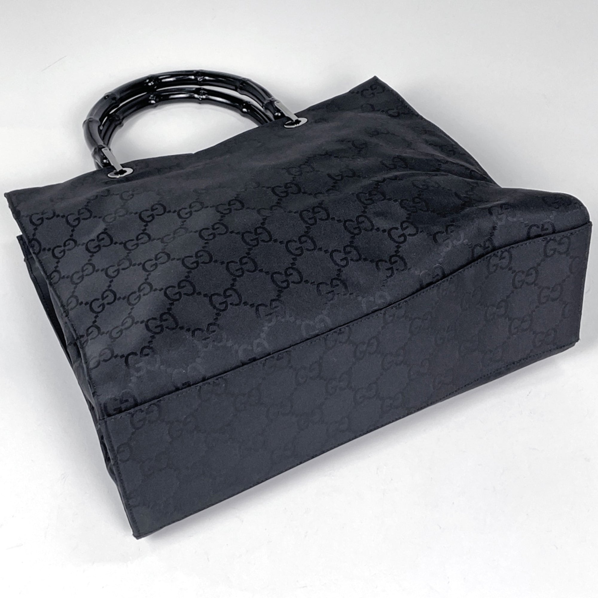 Gucci Black Nylon Tote Bag (Pre-Owned)
