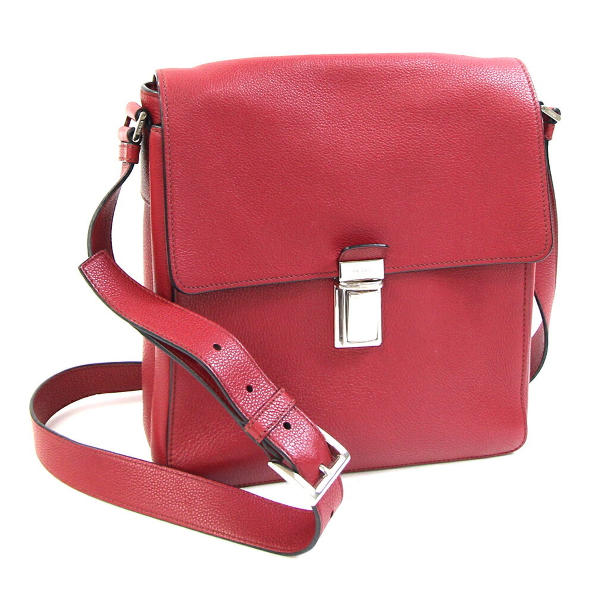 Prada Red Color Leather Shoulder Bag (Pre-Owned)