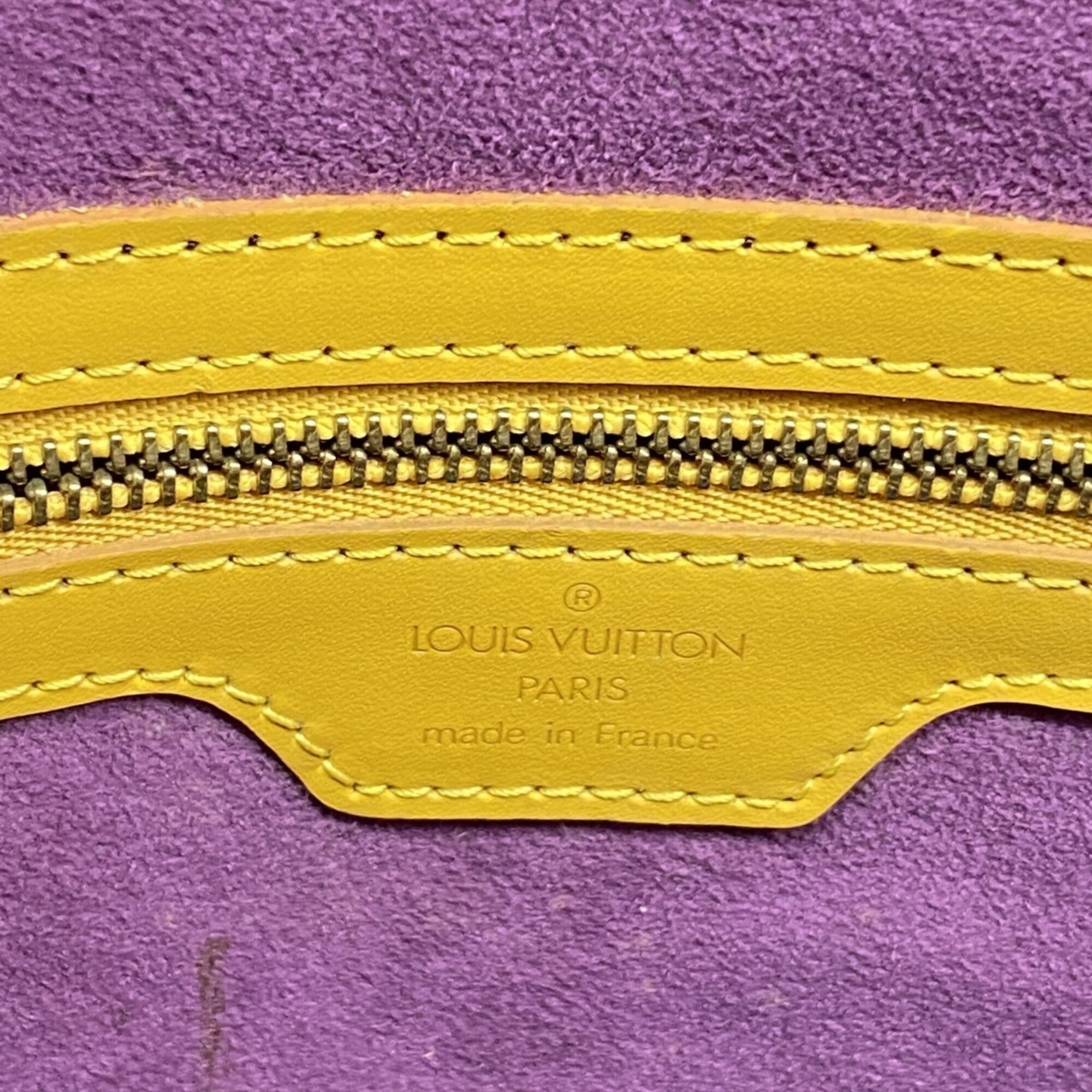 Louis Vuitton Jaune Shoulder Bag (Pre-Owned)