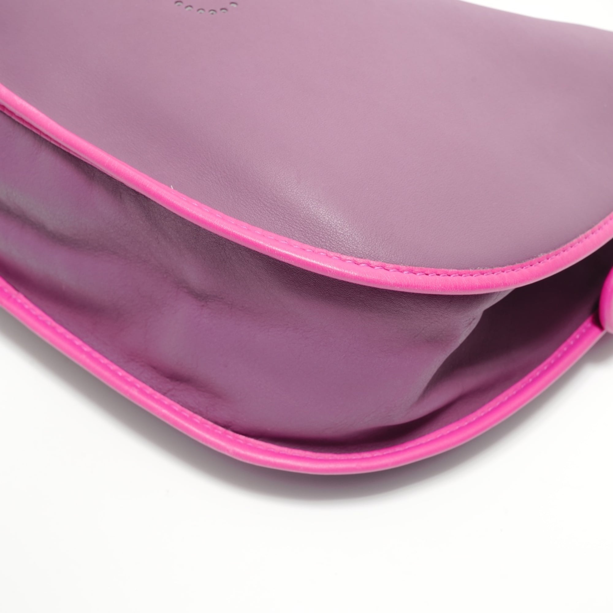 Loewe Purple Leather Shoulder Bag (Pre-Owned)