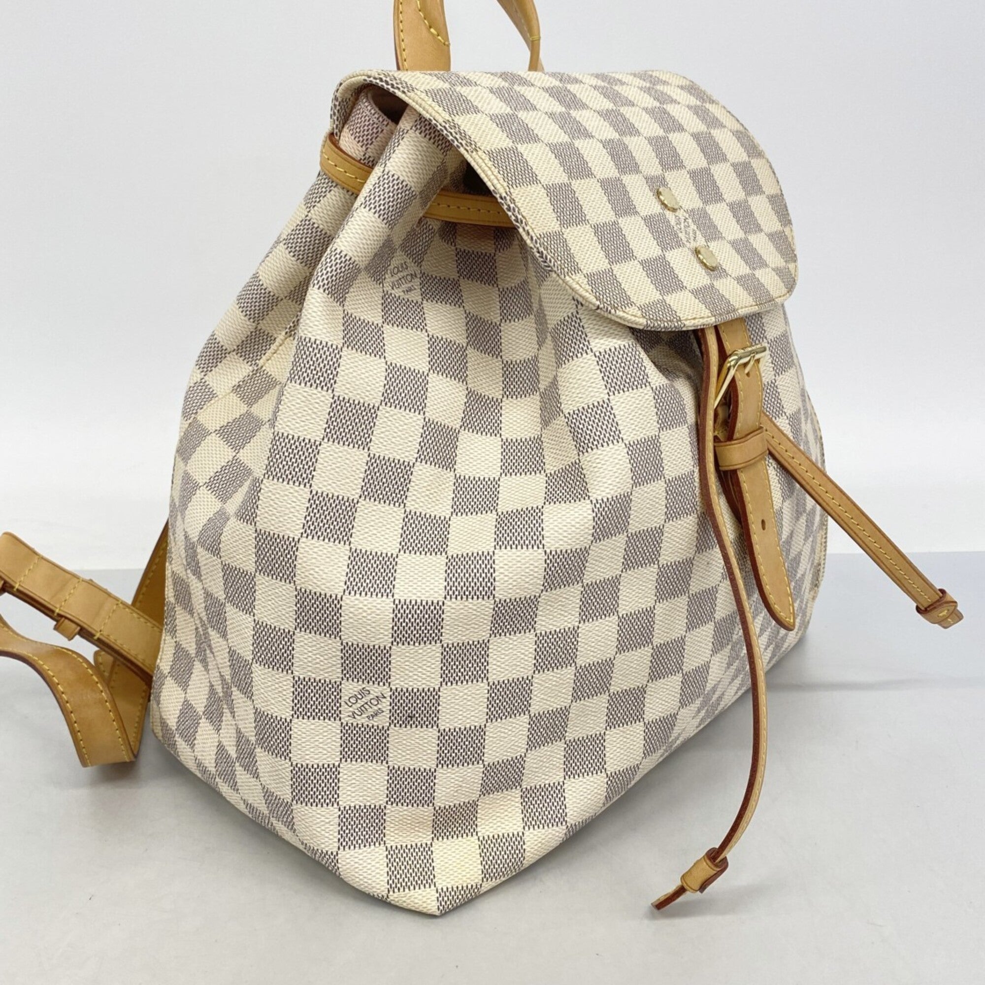Louis Vuitton White Backpack (Pre-Owned)
