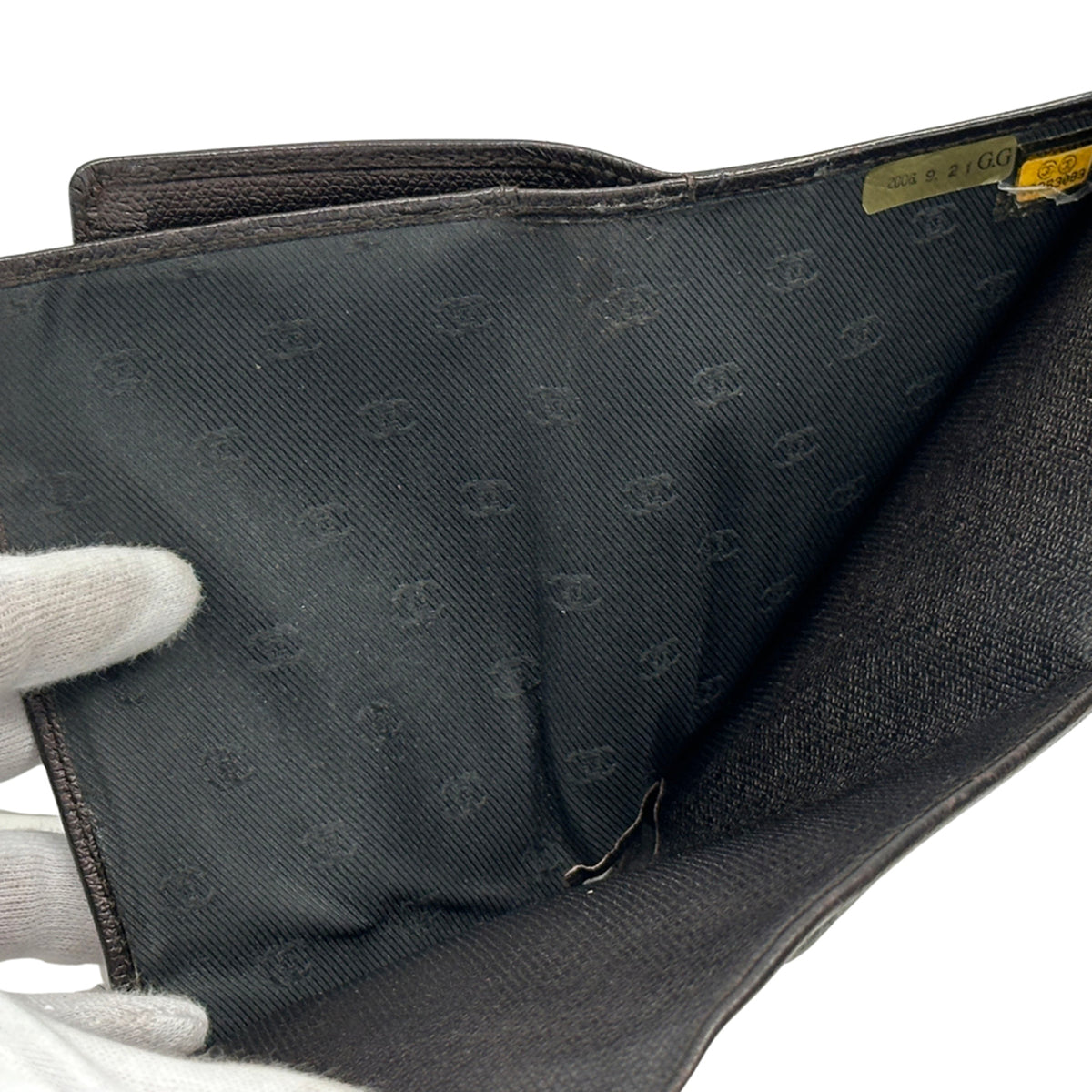 Chanel Dark Brown Leather Wallet (Bi-Fold) (Pre-Owned)