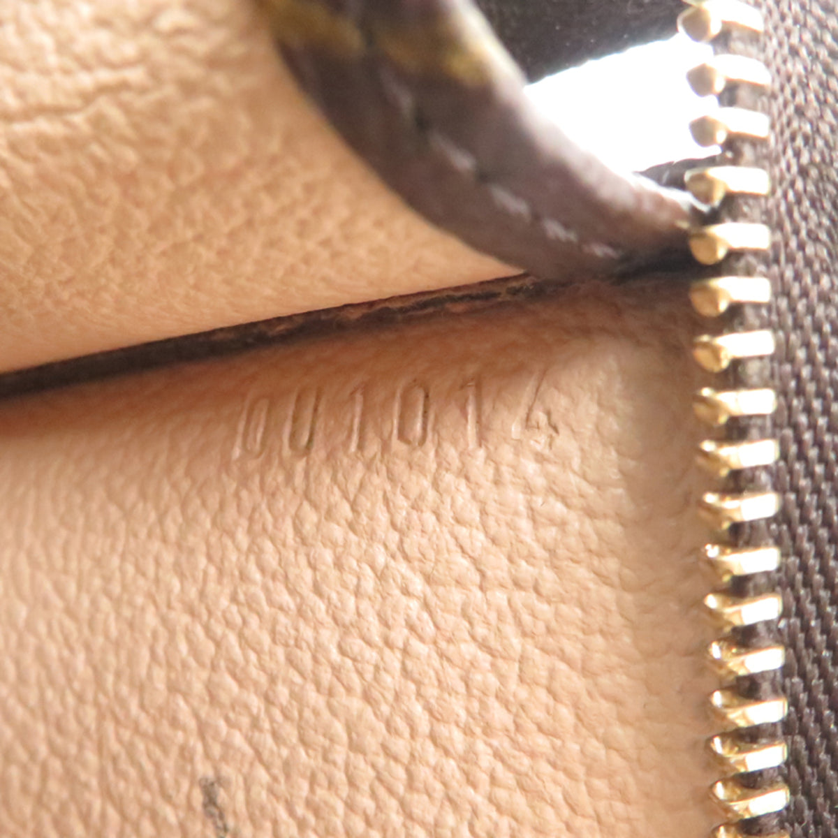 Louis Vuitton Brown Monogram Pouch (Pre-Owned)