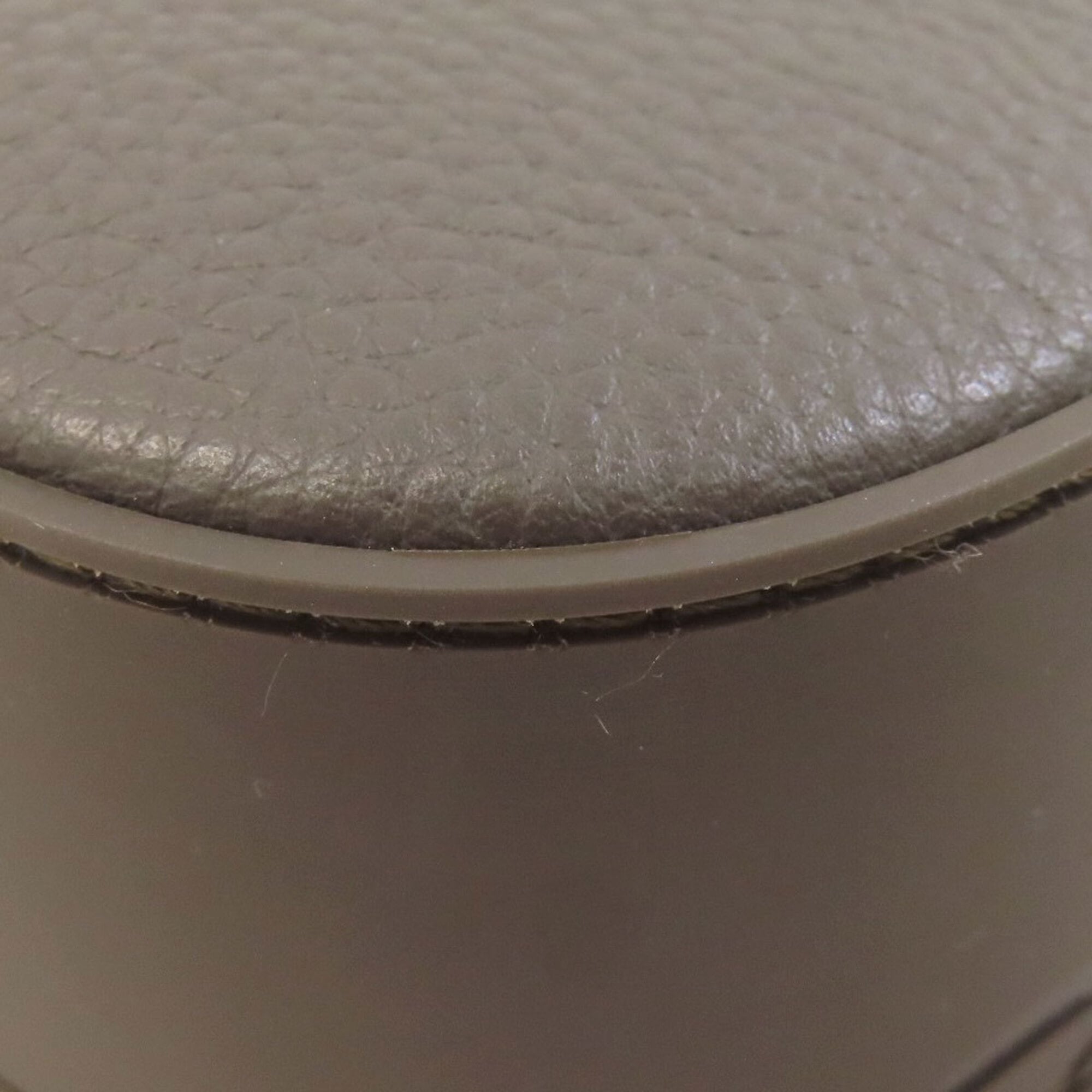 Christian Louboutin Gray Leather Handbag (Pre-Owned)
