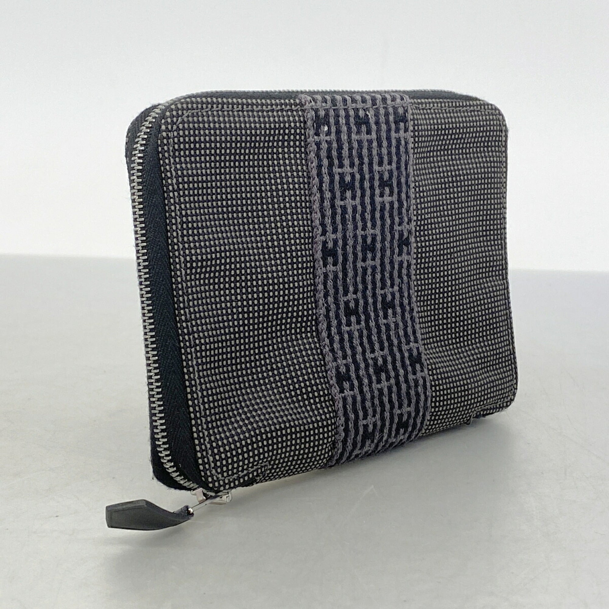 Hermes Gray Nylon Coin Purse/Coin Case (Pre-Owned)
