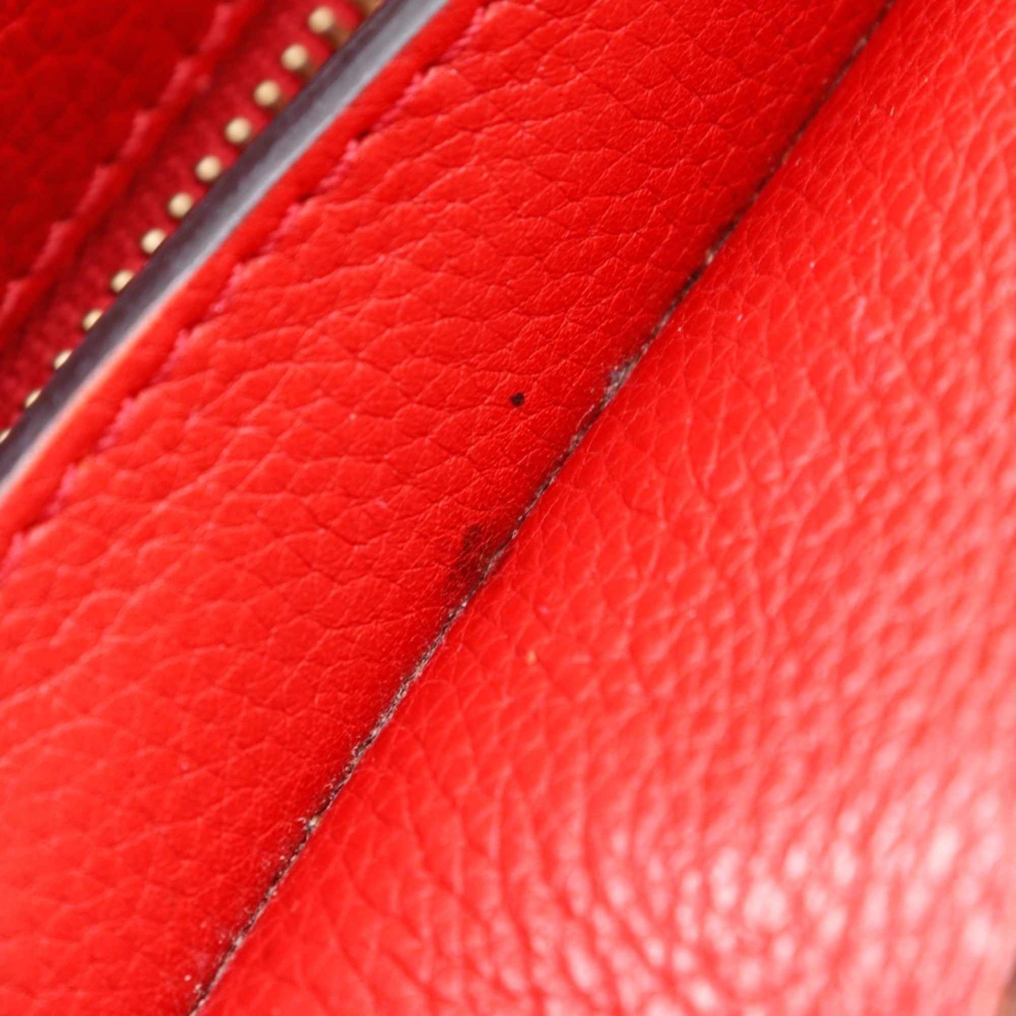 Celine Red Color Leather Handbag (Pre-Owned)