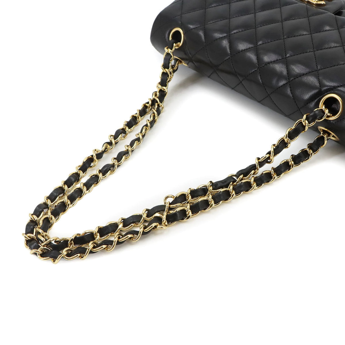 Chanel Black Leather Handbag Shoulder Bag (Pre-Owned)