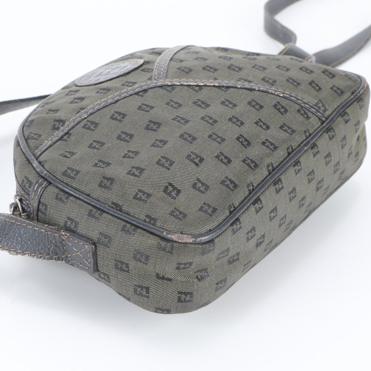 Fendi Khaki Navy Leather Canvas Shoulder Bag (Pre-Owned)