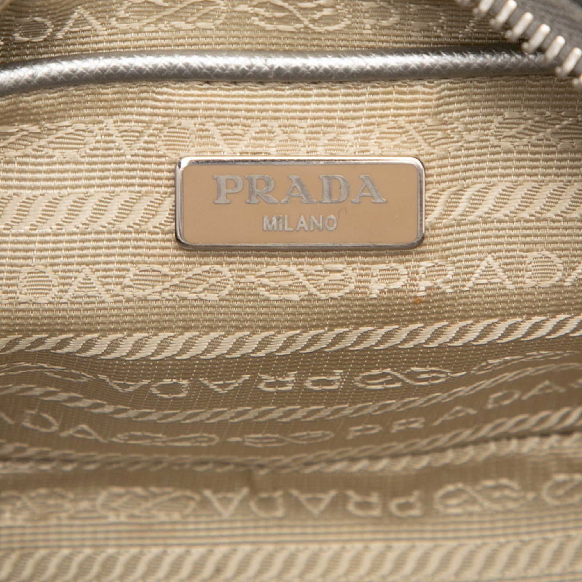 Prada Silver Saffiano Triangle Leather Shoulder Bag (Pre-Owned)
