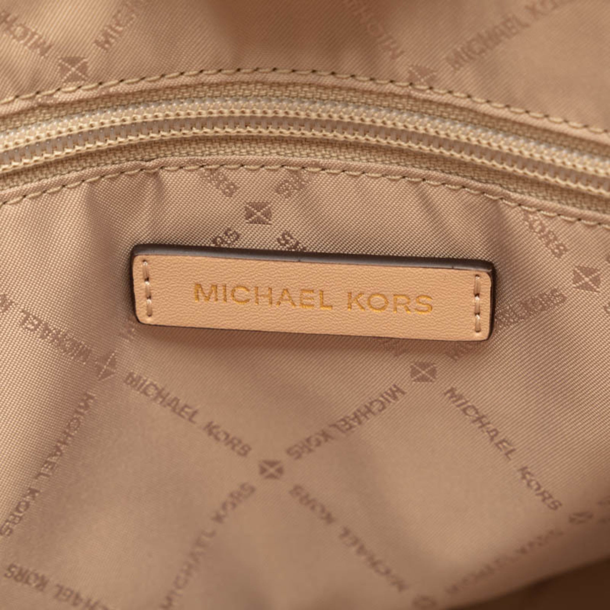 Michael Kors Beige Leather Shoulder Bag Tote Bag (Pre-Owned)